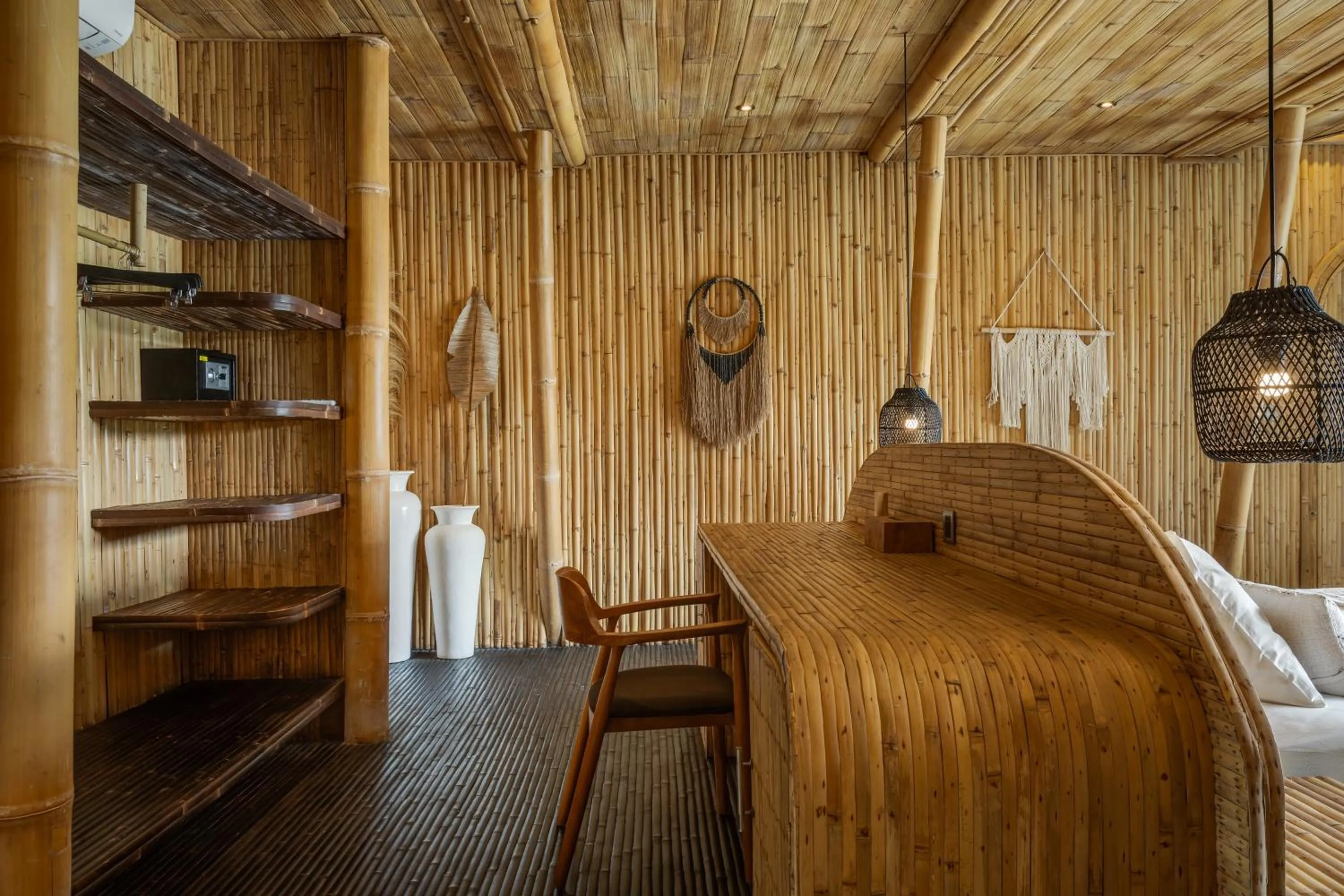 Bedroom, Bed in Eco Six Bali