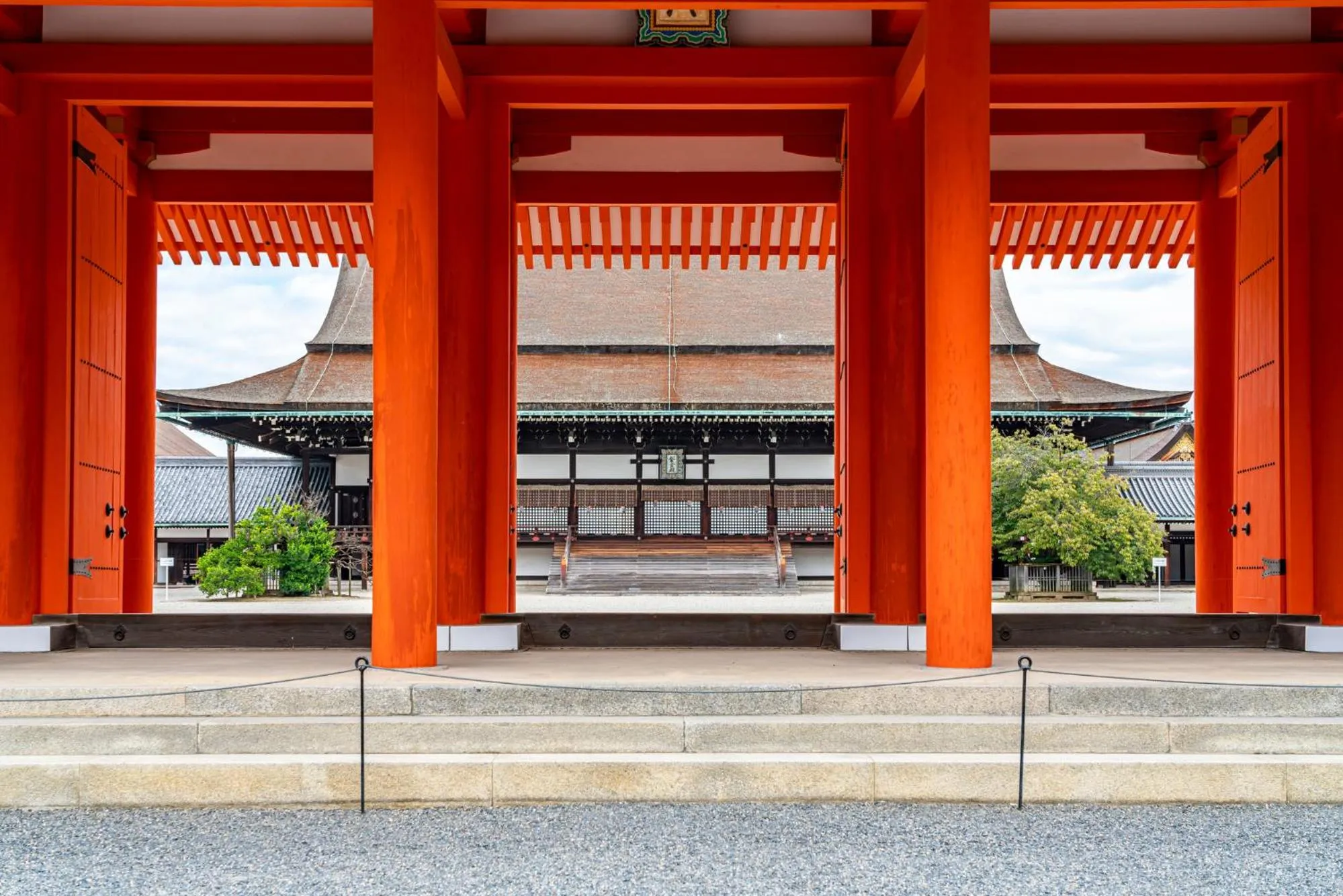 Nearby landmark in Tabist kiki HOTEL KYOTO Sanjo Takakura