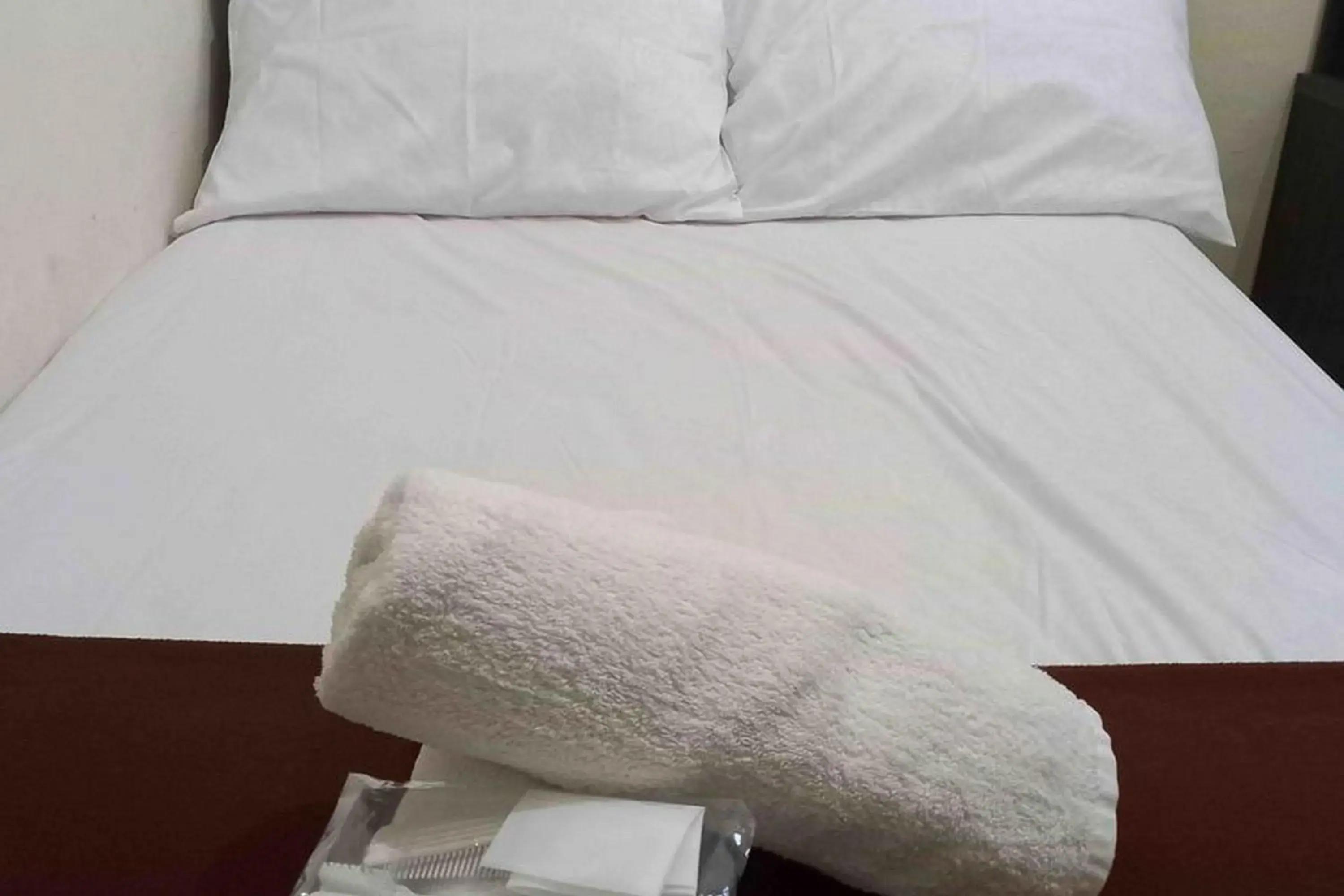 Bed in Omah Jaban Jogja Mitra RedDoorz Bed in Omah Jaban Jogja Mitra RedDoorz