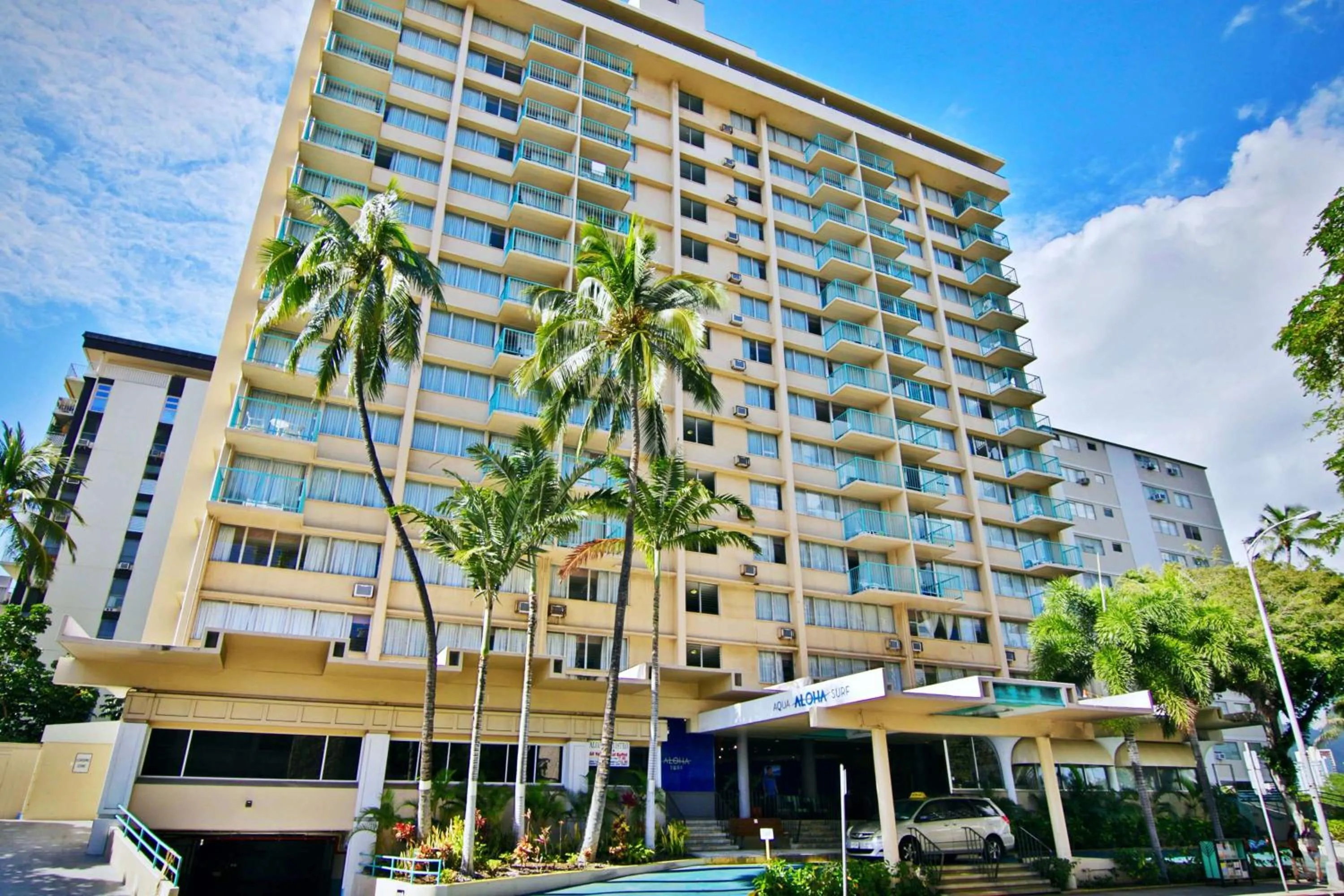 Property building in Aqua Aloha Surf Waikiki