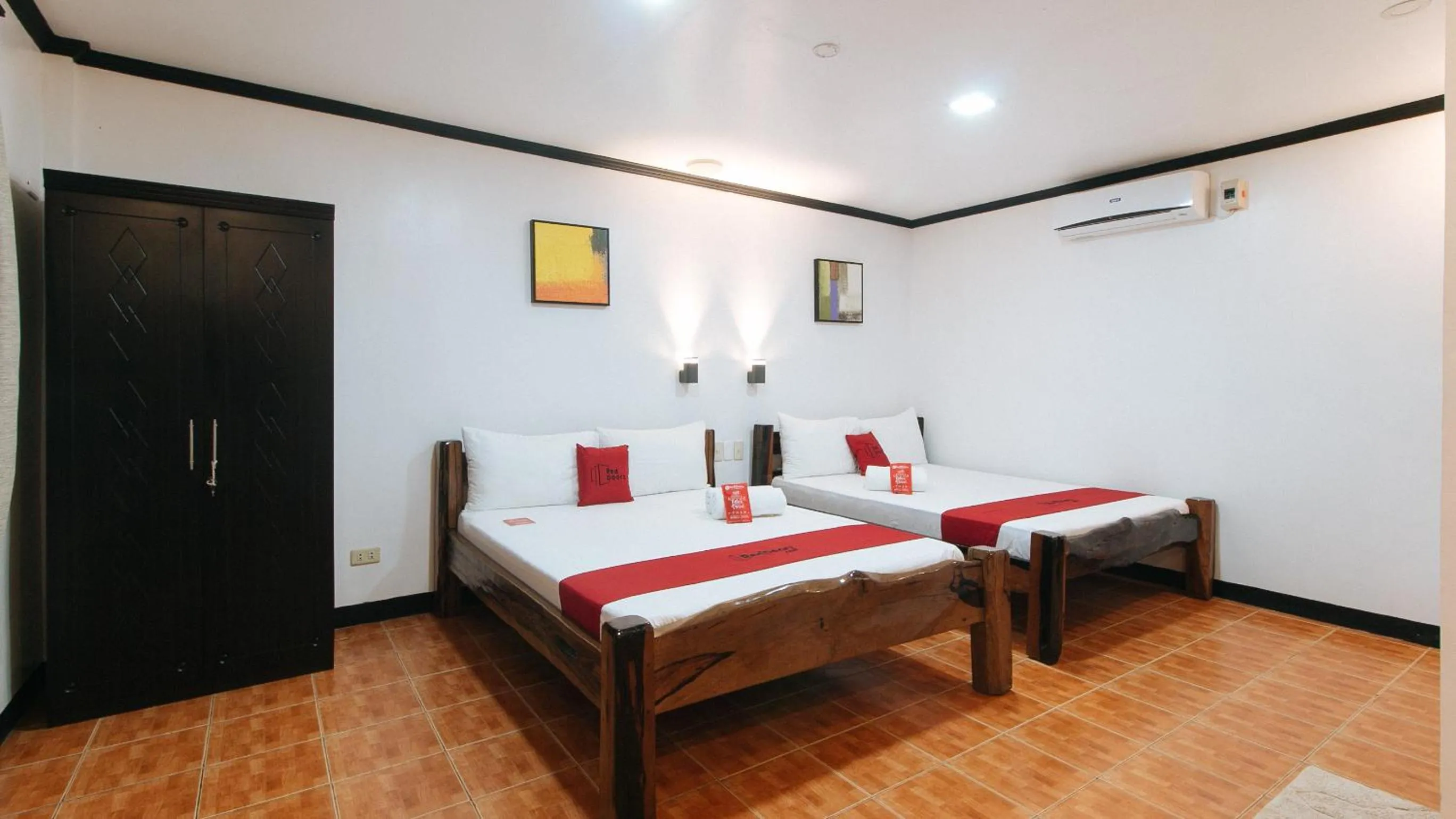 Bed in RedDoorz at La Sefa Hotel and Resort Atimonan