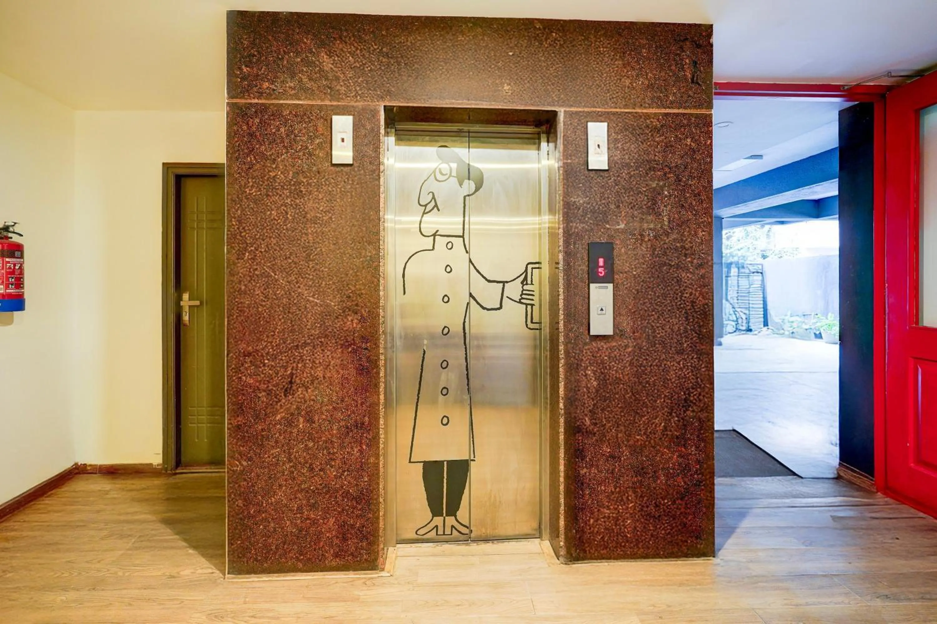 Lobby or reception in Super Townhouse HAL Indiranagar Extension