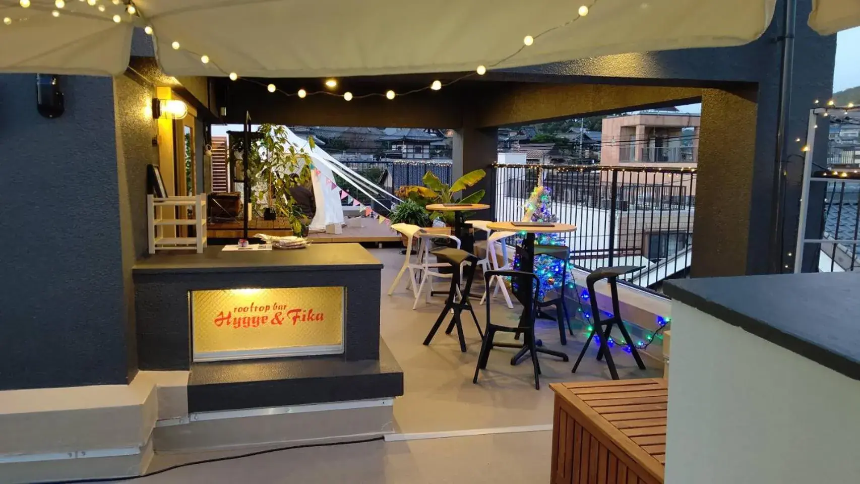 Lounge or bar in Mange Tak Resort Onomichi Lounge or bar in Mange Tak Resort Onomichi