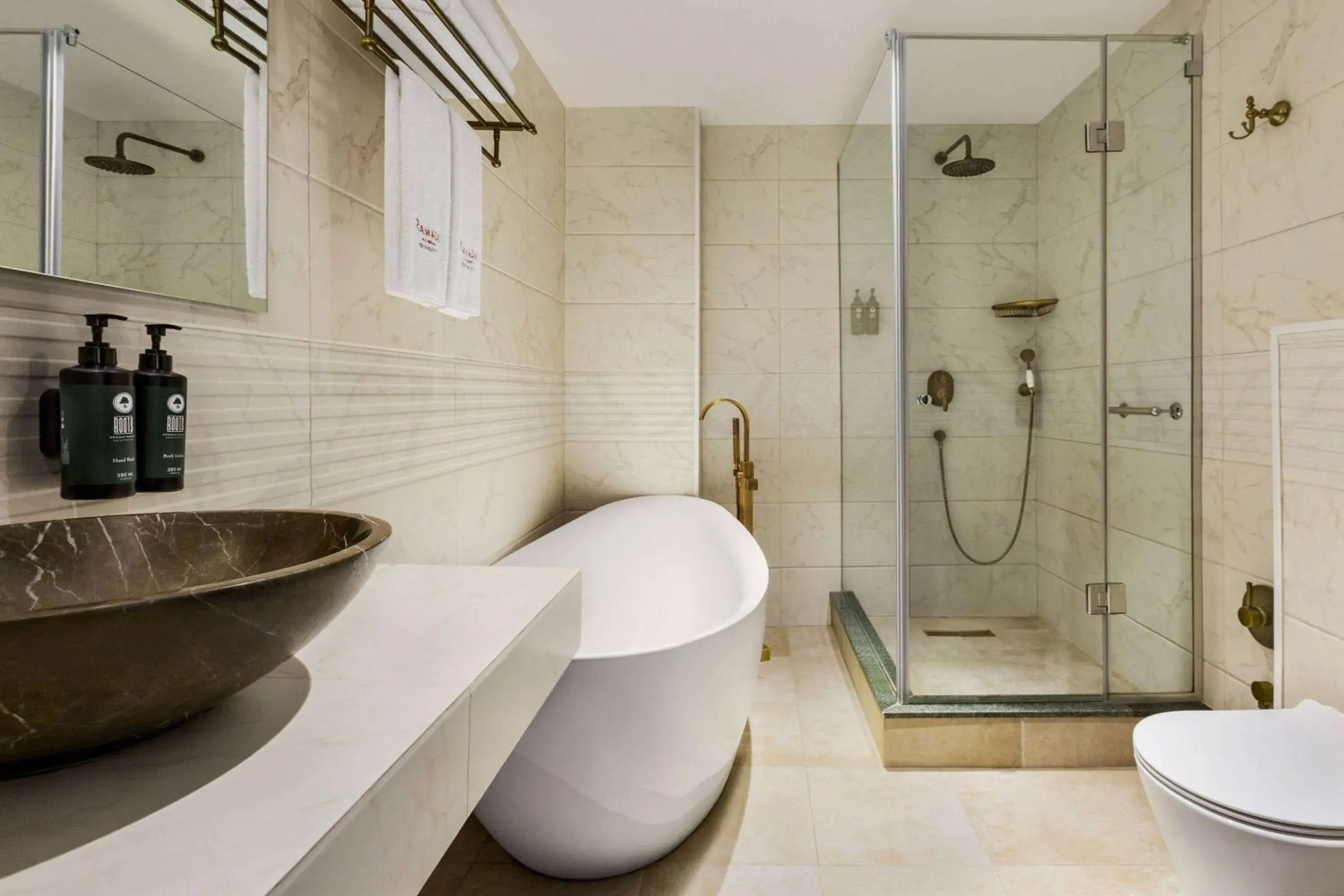 Deluxe King Room with Balcony - Smoking in Ramada by Wyndham Tbilisi Old City Deluxe King Room with Balcony - Smoking in Ramada by Wyndham Tbilisi Old City