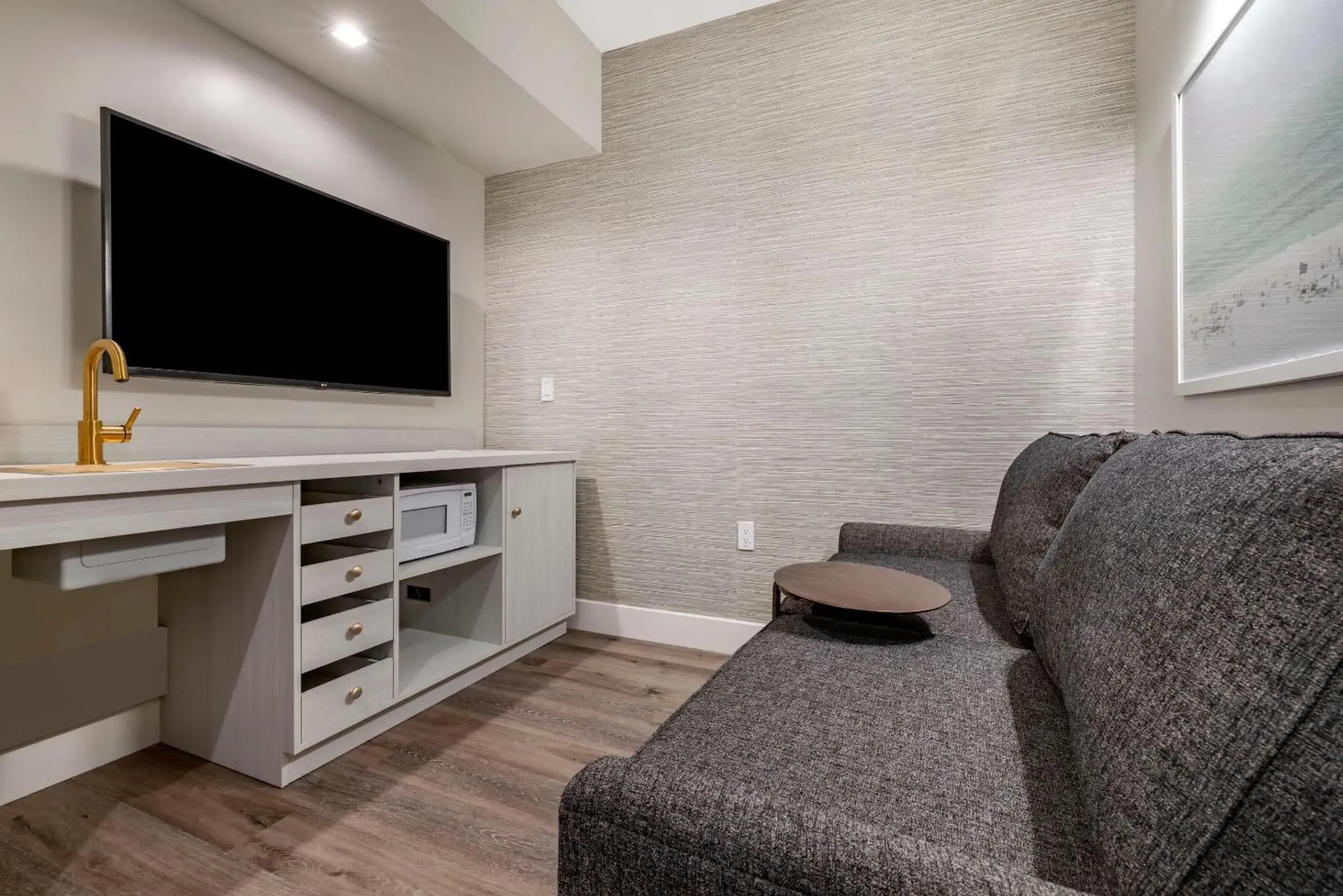 Bedroom in Cambria Hotel Calabasas - Malibu Bedroom in Cambria Hotel Calabasas - Malibu