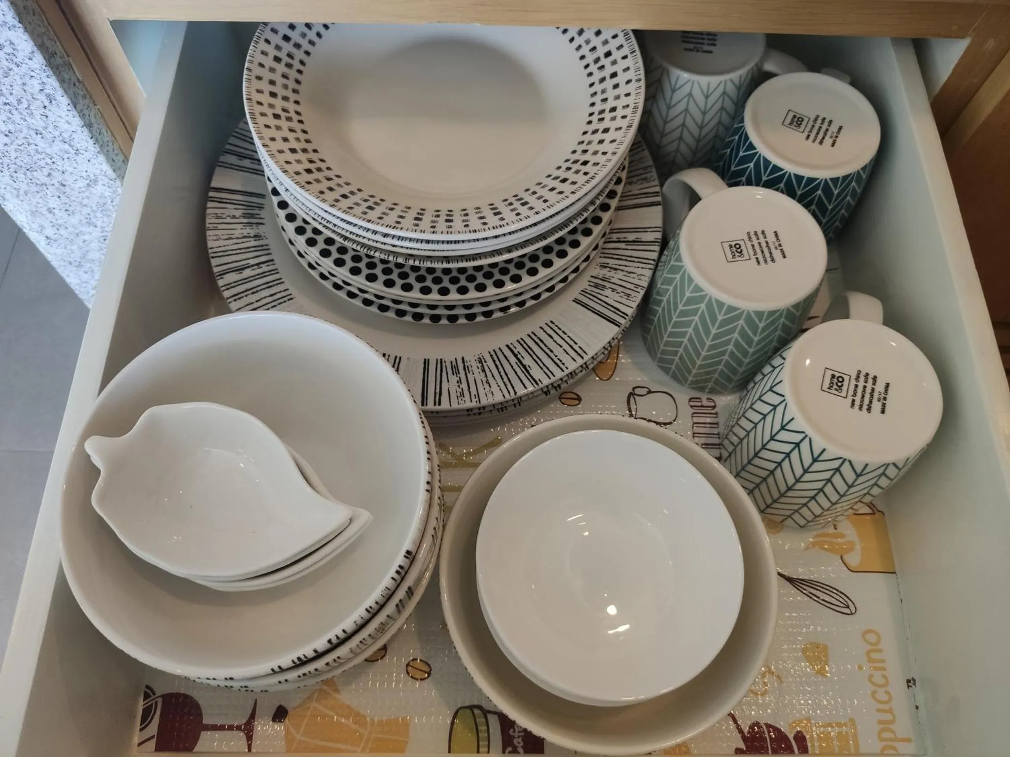 Coffee/tea facilities in Botanica Khaoyai Condotel