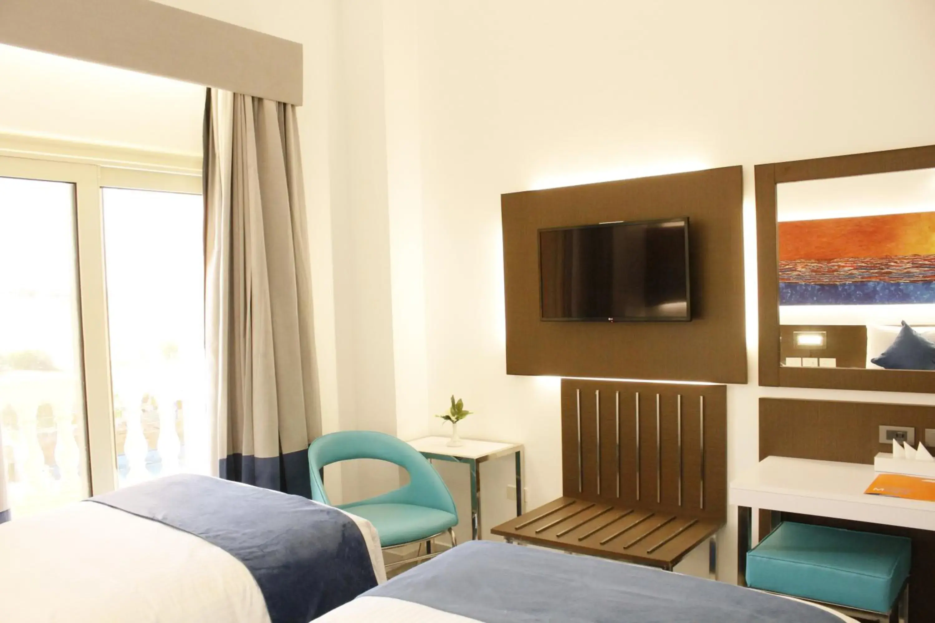 TV and multimedia, Bed in Gloria Aqua Park Hotel TV and multimedia, Bed in Gloria Aqua Park Hotel