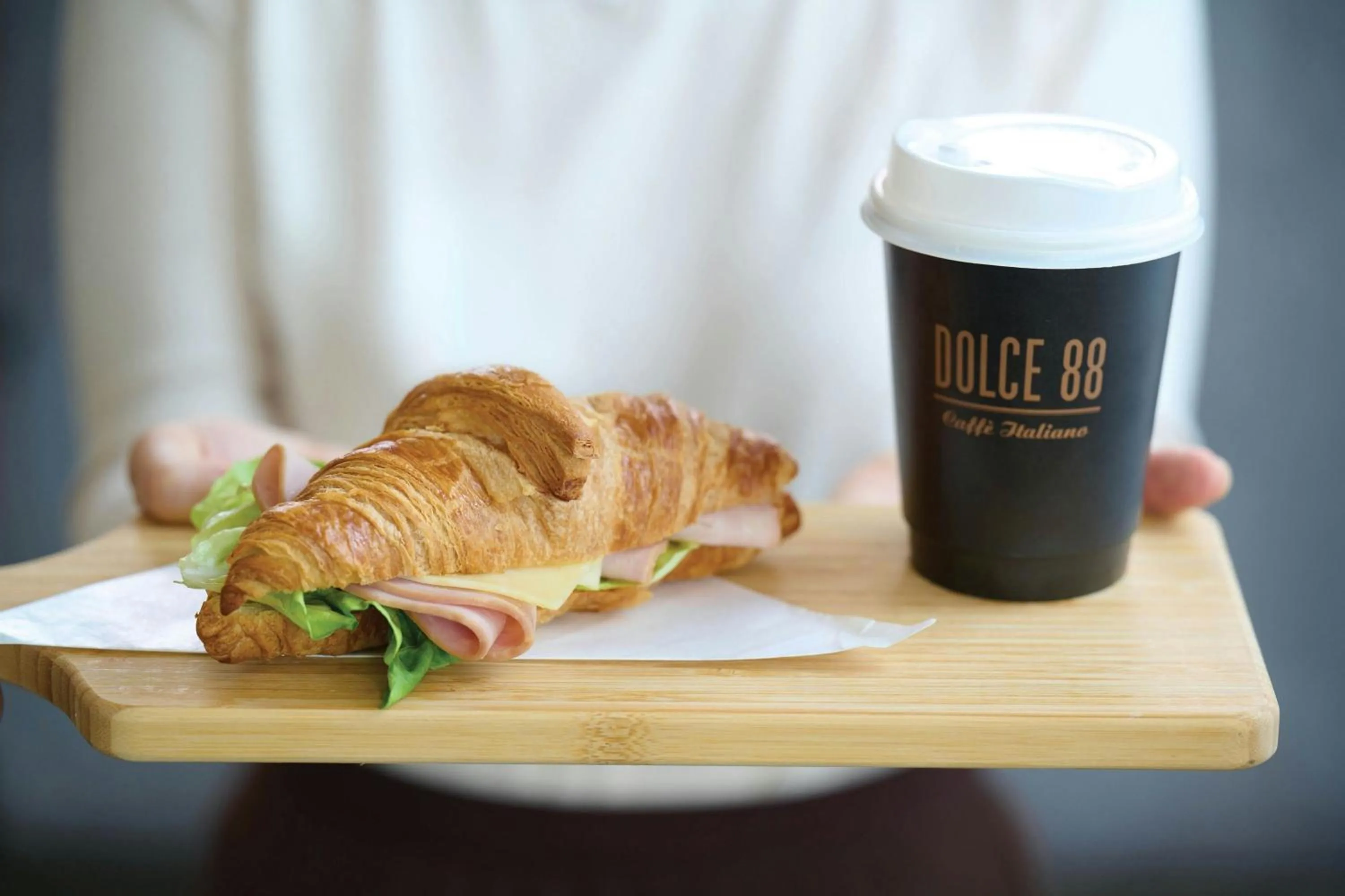 Restaurant/places to eat in JW Marriott Hotel Hong Kong