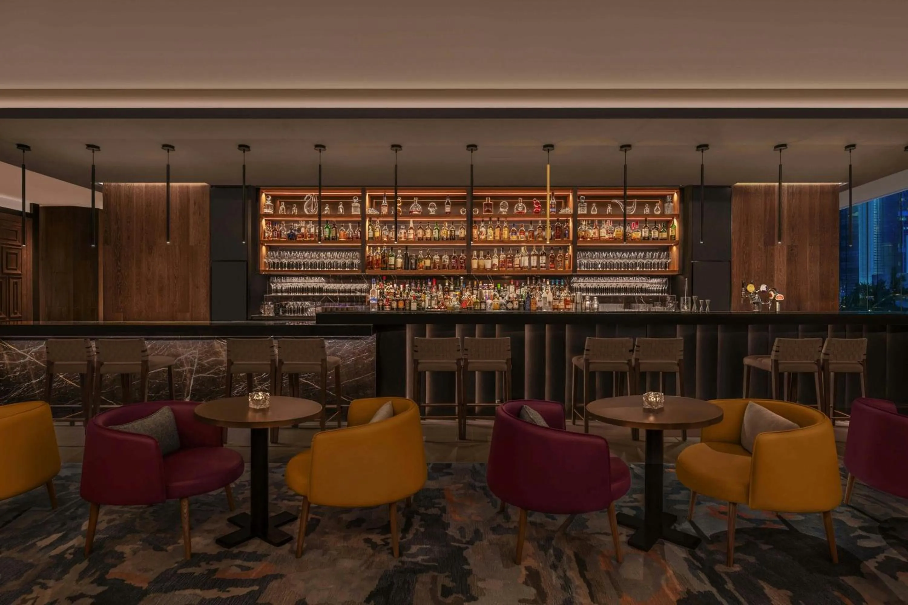 Lounge or bar in JW Marriott Hotel Hong Kong