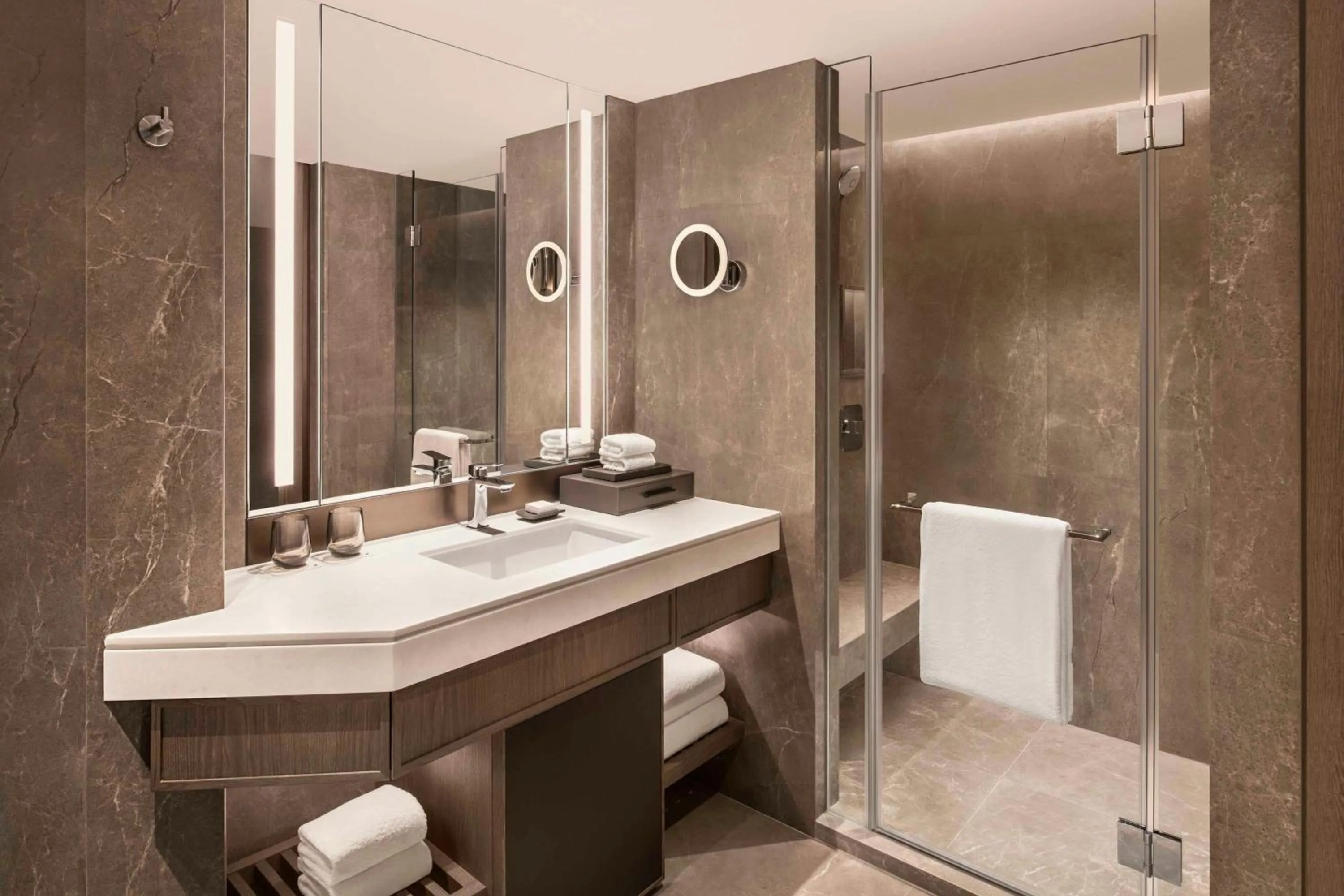 Bathroom in JW Marriott Hotel Hong Kong