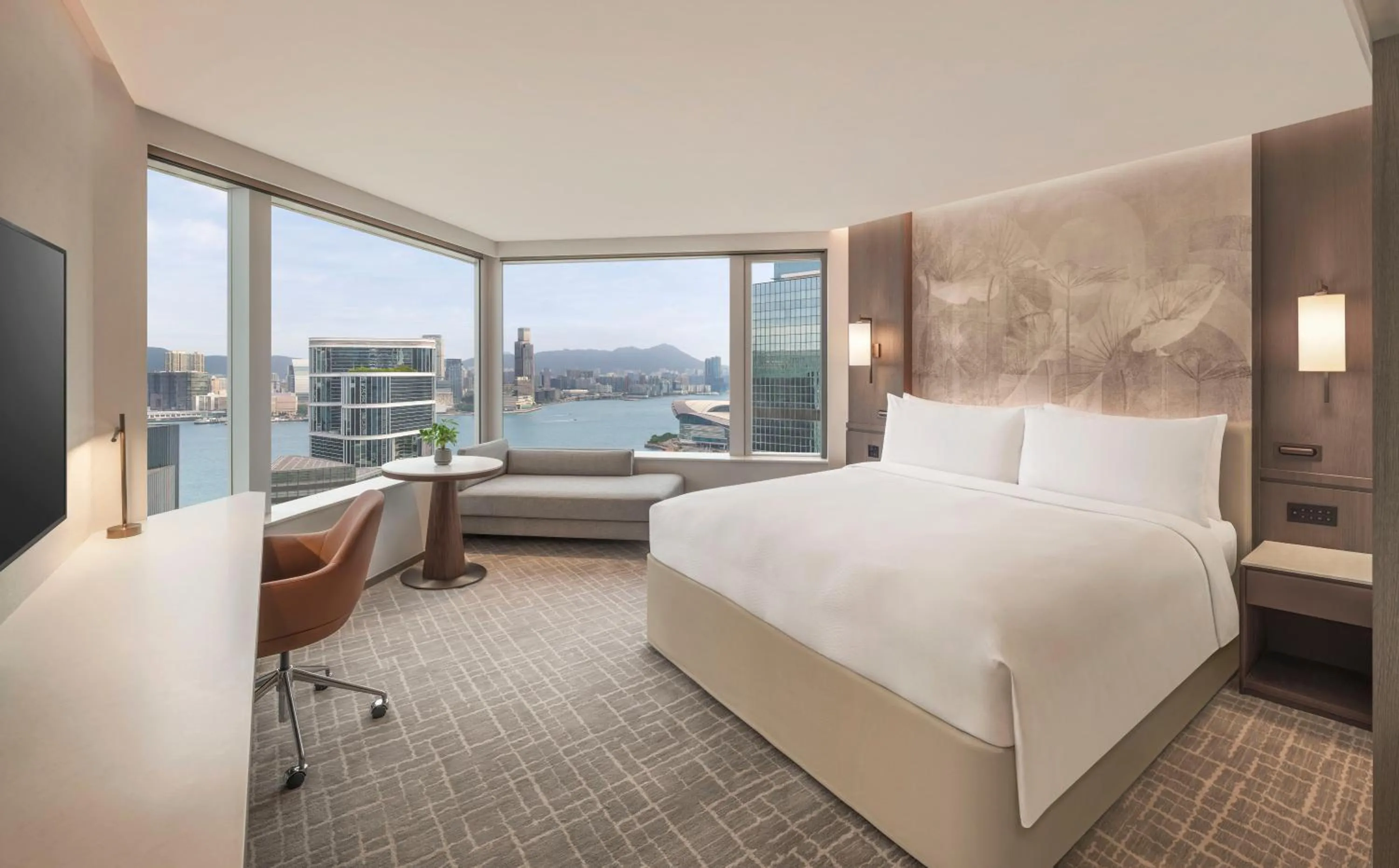 Bed in JW Marriott Hotel Hong Kong