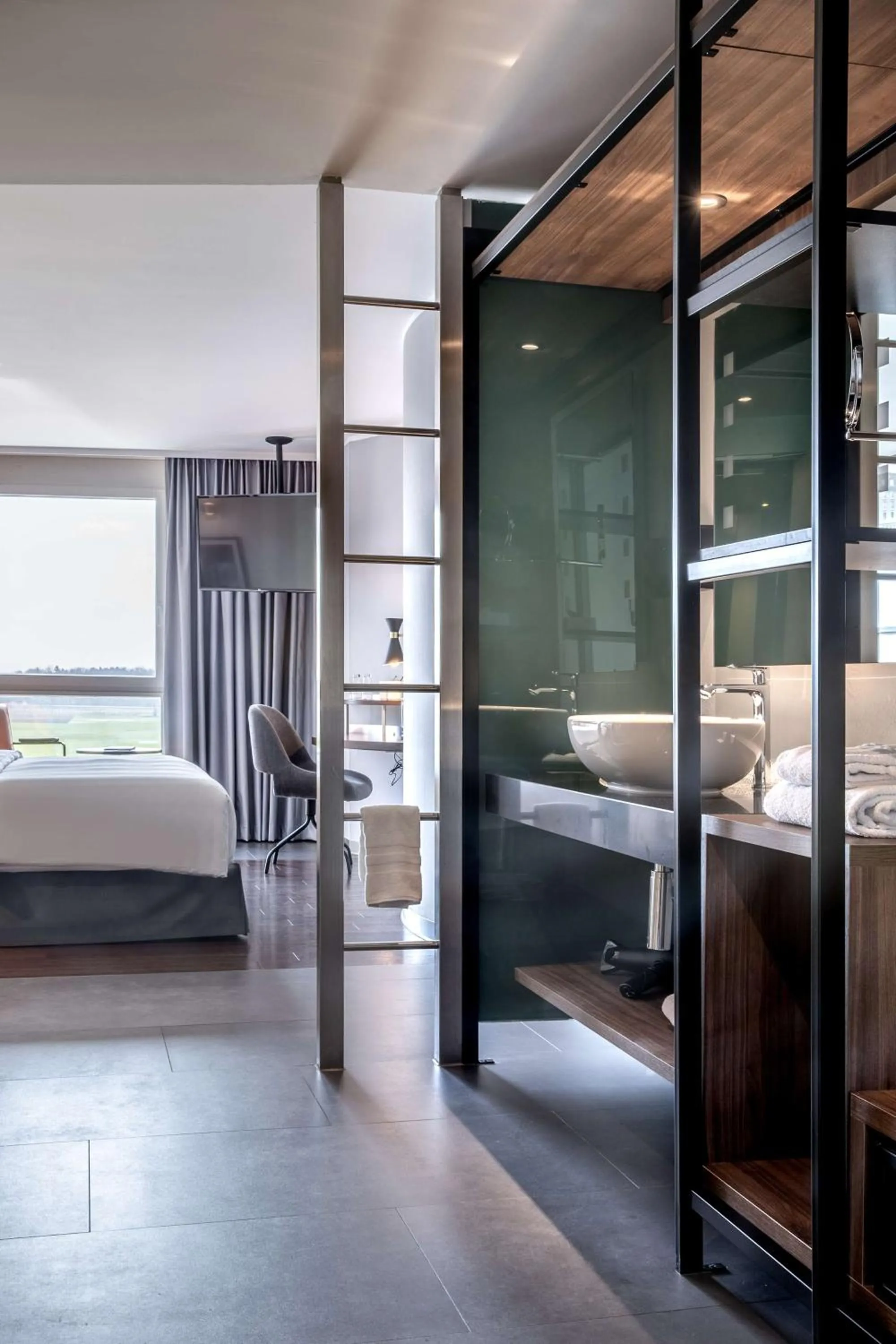 Bathroom, Bed in Radisson Hotel Zurich Airport