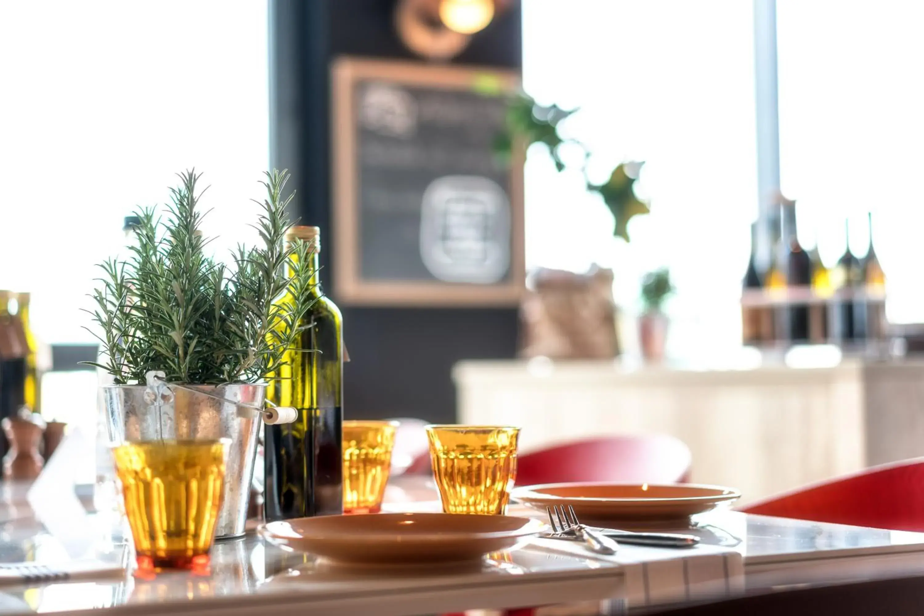 Restaurant/places to eat in Radisson Hotel Zurich Airport Restaurant/places to eat in Radisson Hotel Zurich Airport