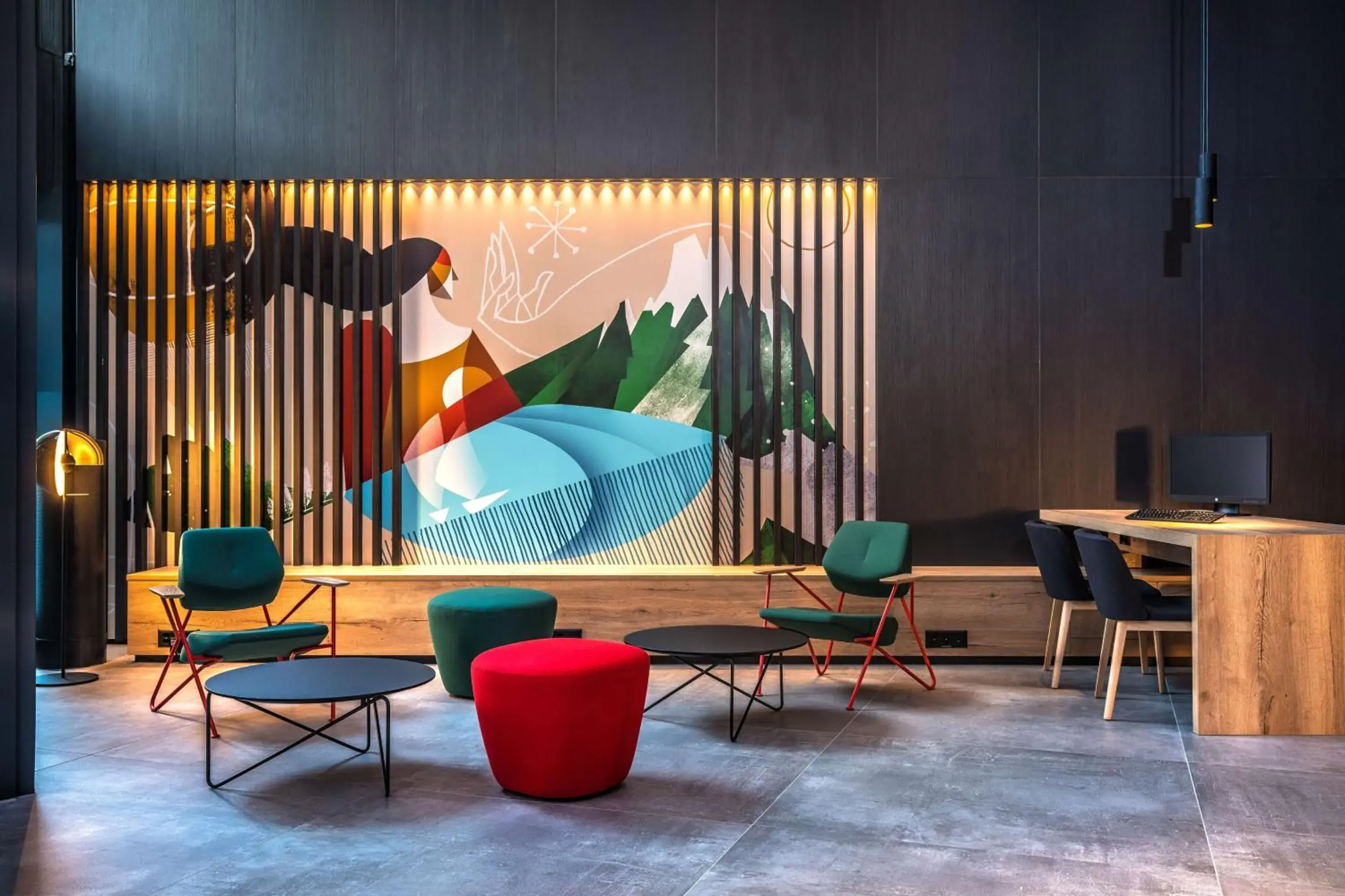 Lobby or reception in Radisson Hotel Zurich Airport Lobby or reception in Radisson Hotel Zurich Airport