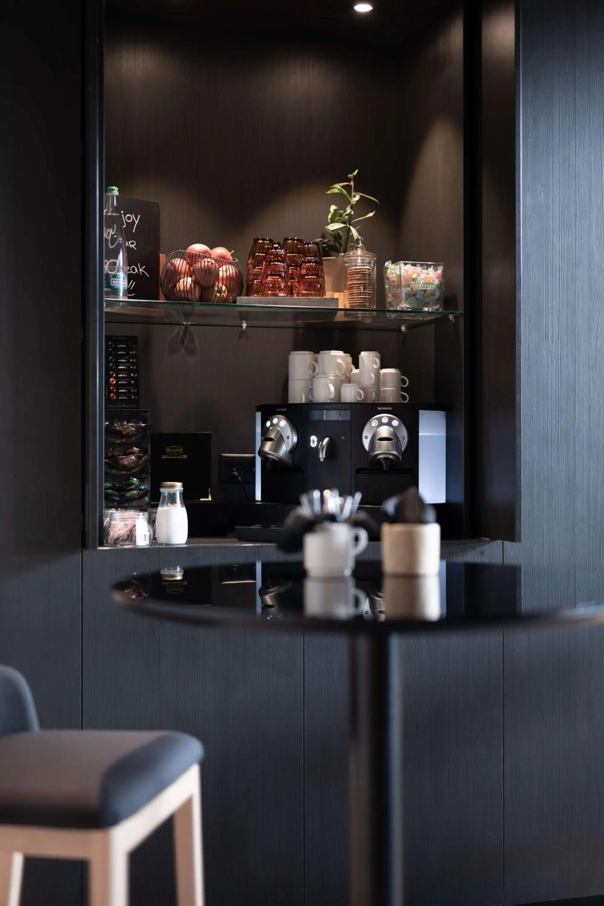 Restaurant/places to eat in Radisson Hotel Zurich Airport