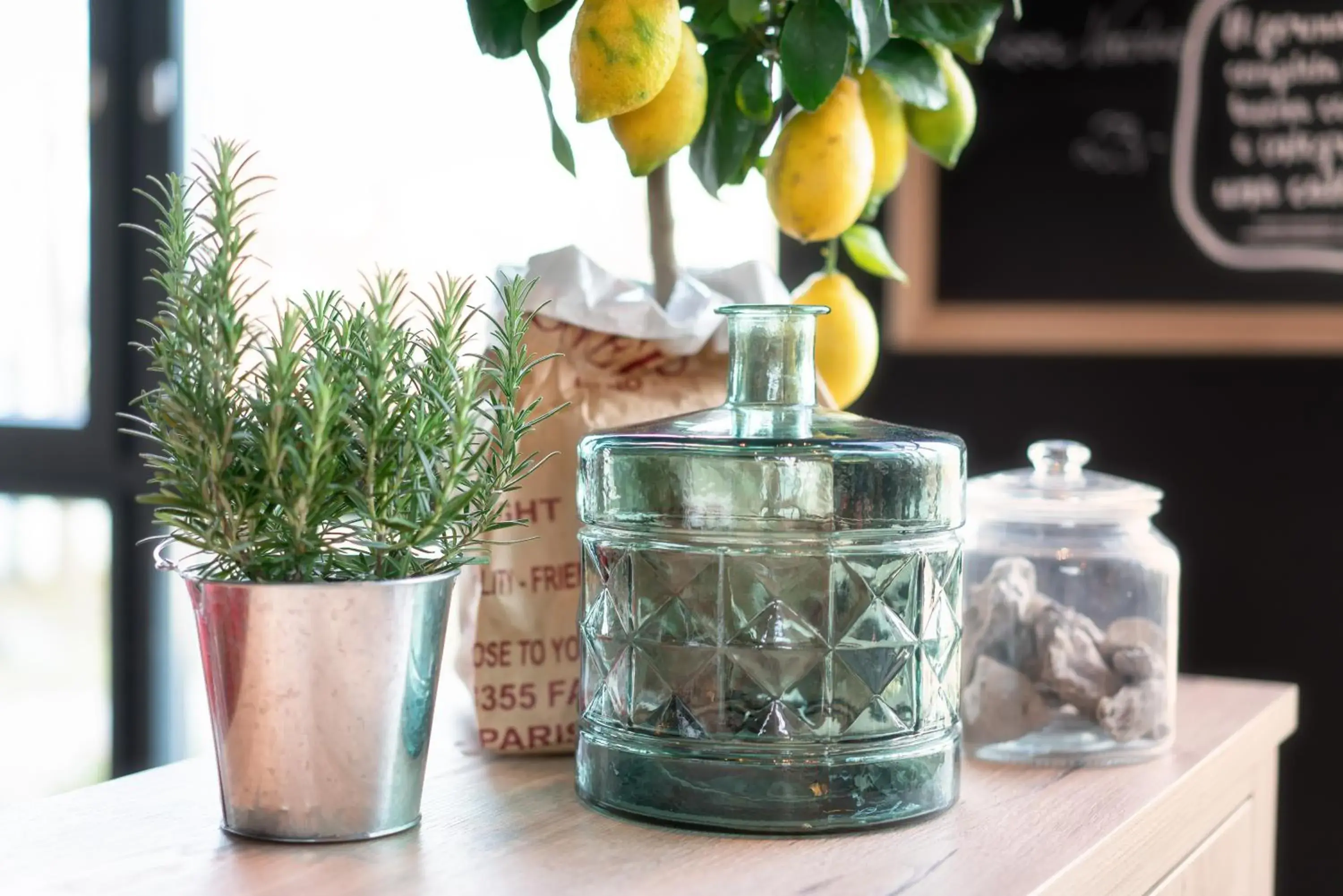 Restaurant/places to eat in Radisson Hotel Zurich Airport Restaurant/places to eat in Radisson Hotel Zurich Airport