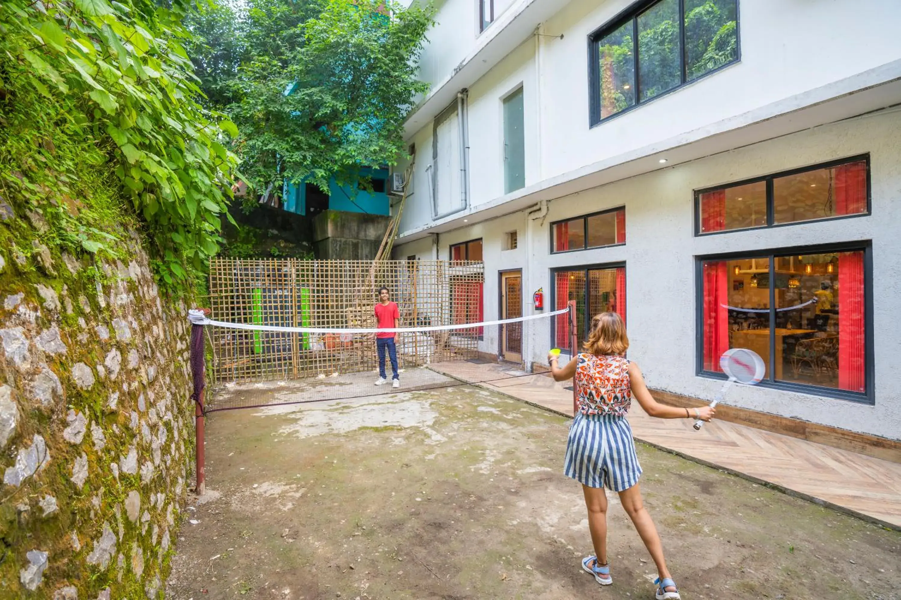 Property building in goSTOPS Rishikesh, Lakshman Jhula Property building in goSTOPS Rishikesh, Lakshman Jhula