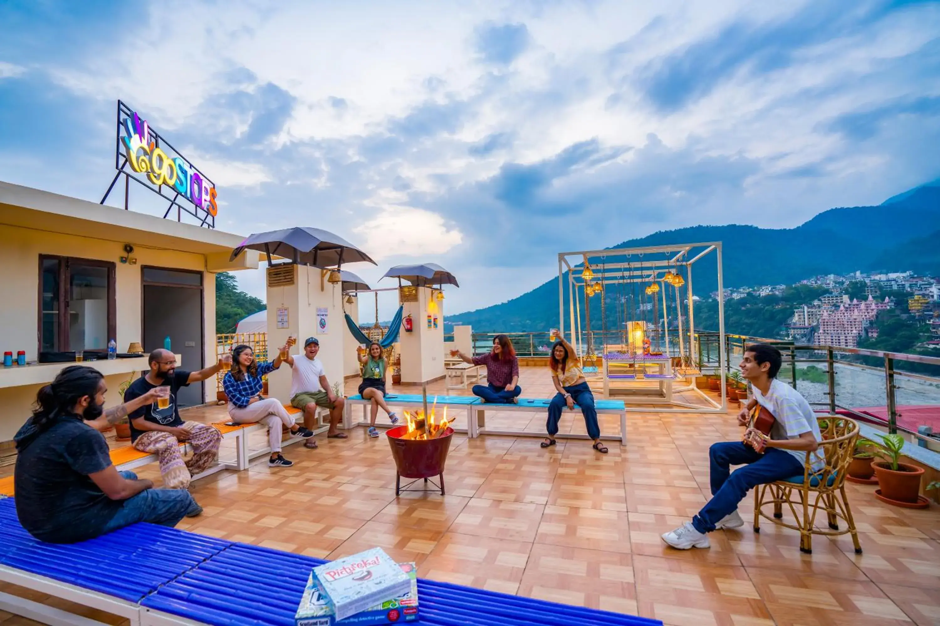 Property building in goSTOPS Rishikesh, Lakshman Jhula Property building in goSTOPS Rishikesh, Lakshman Jhula