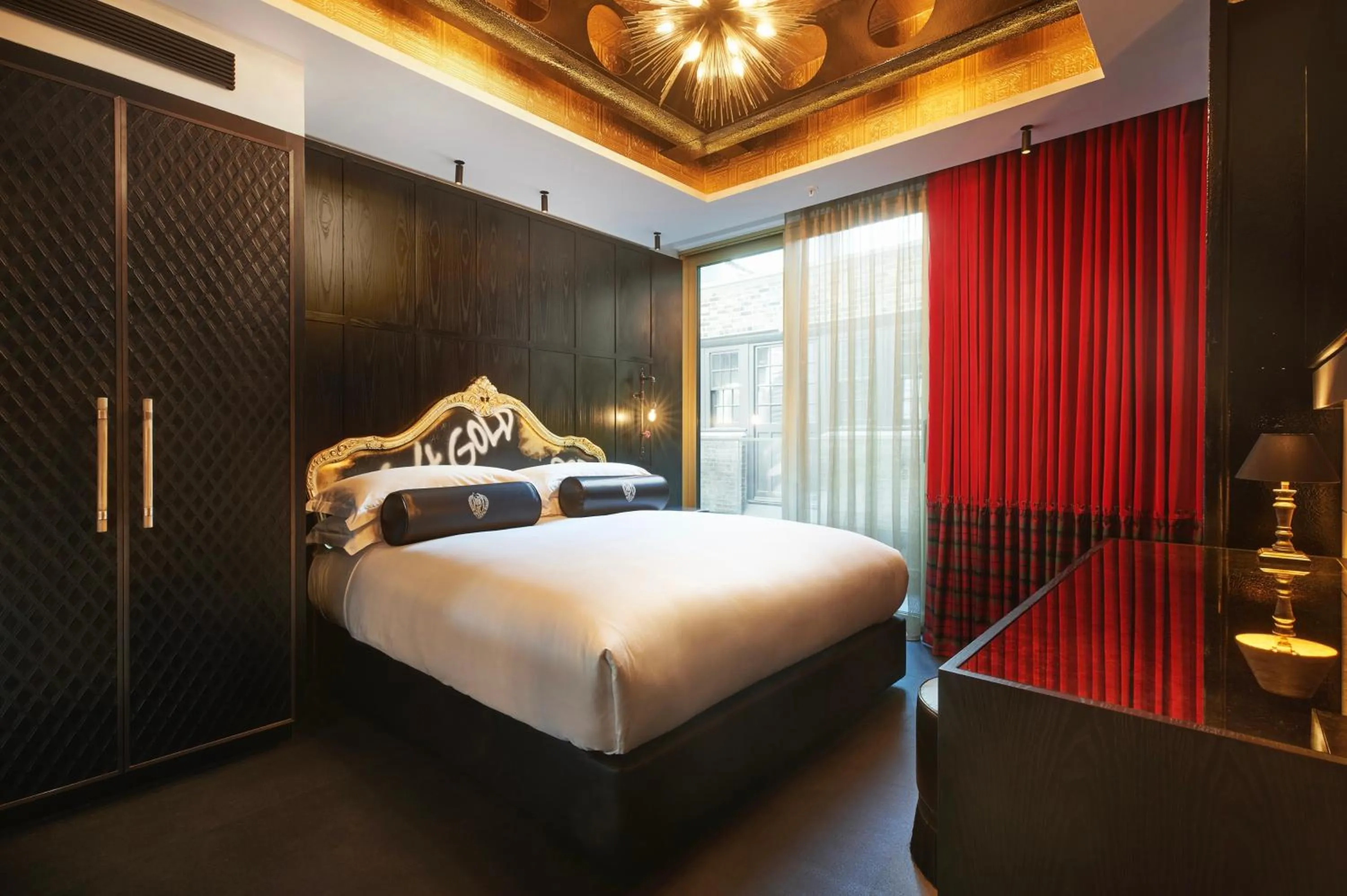 Bed in Chateau Denmark London