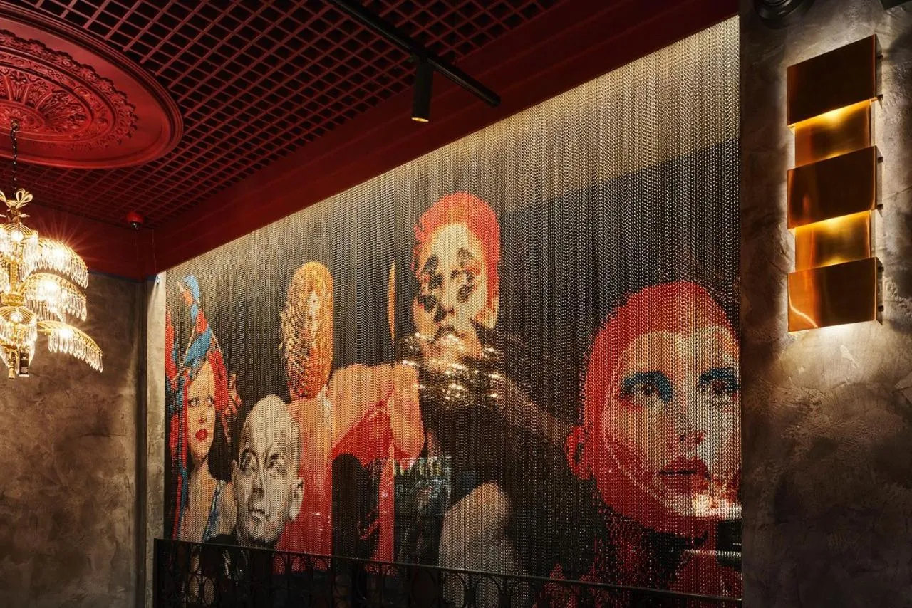 Decorative detail in Chateau Denmark London