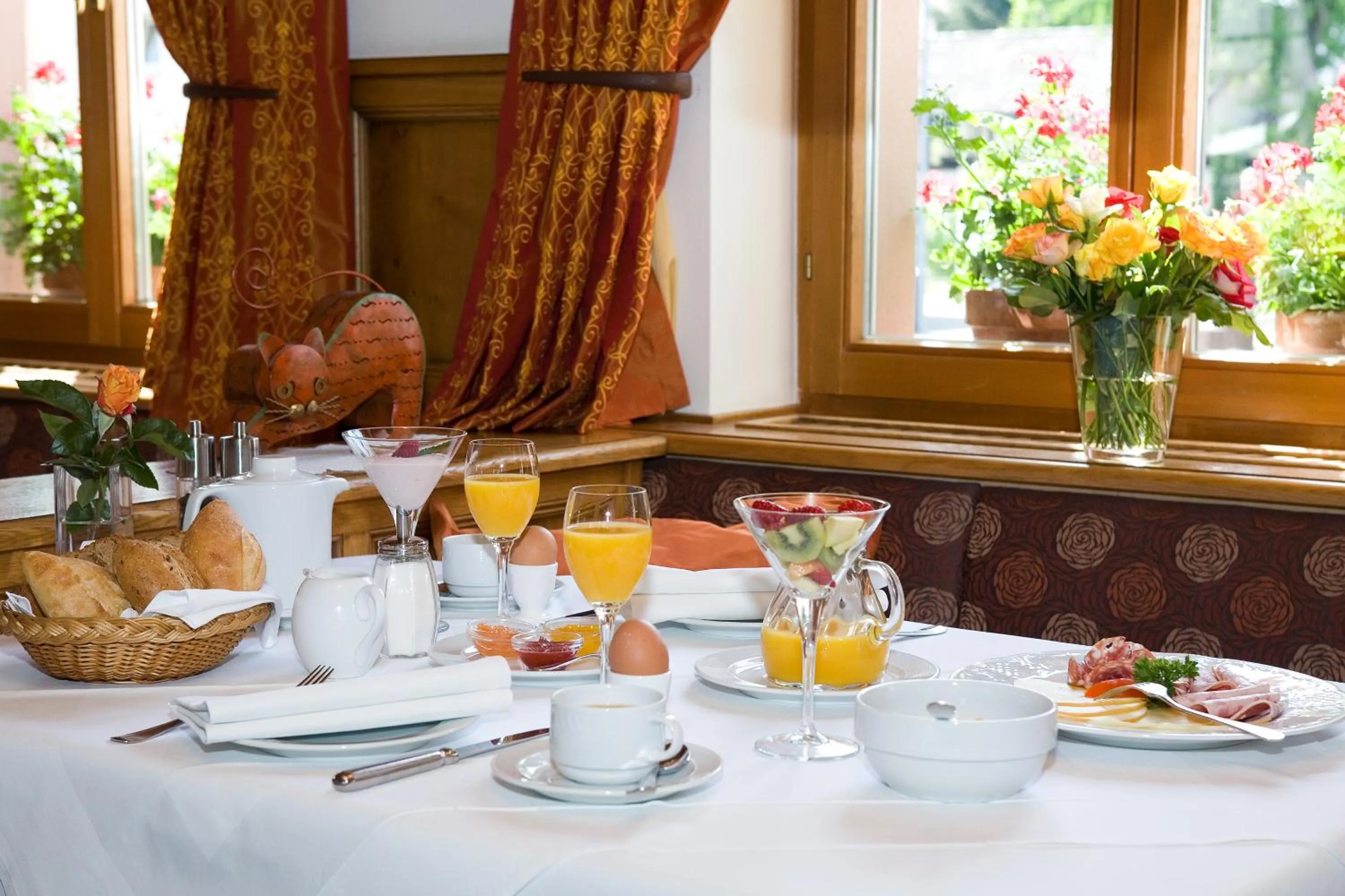 Continental breakfast in Hotel Hirsch