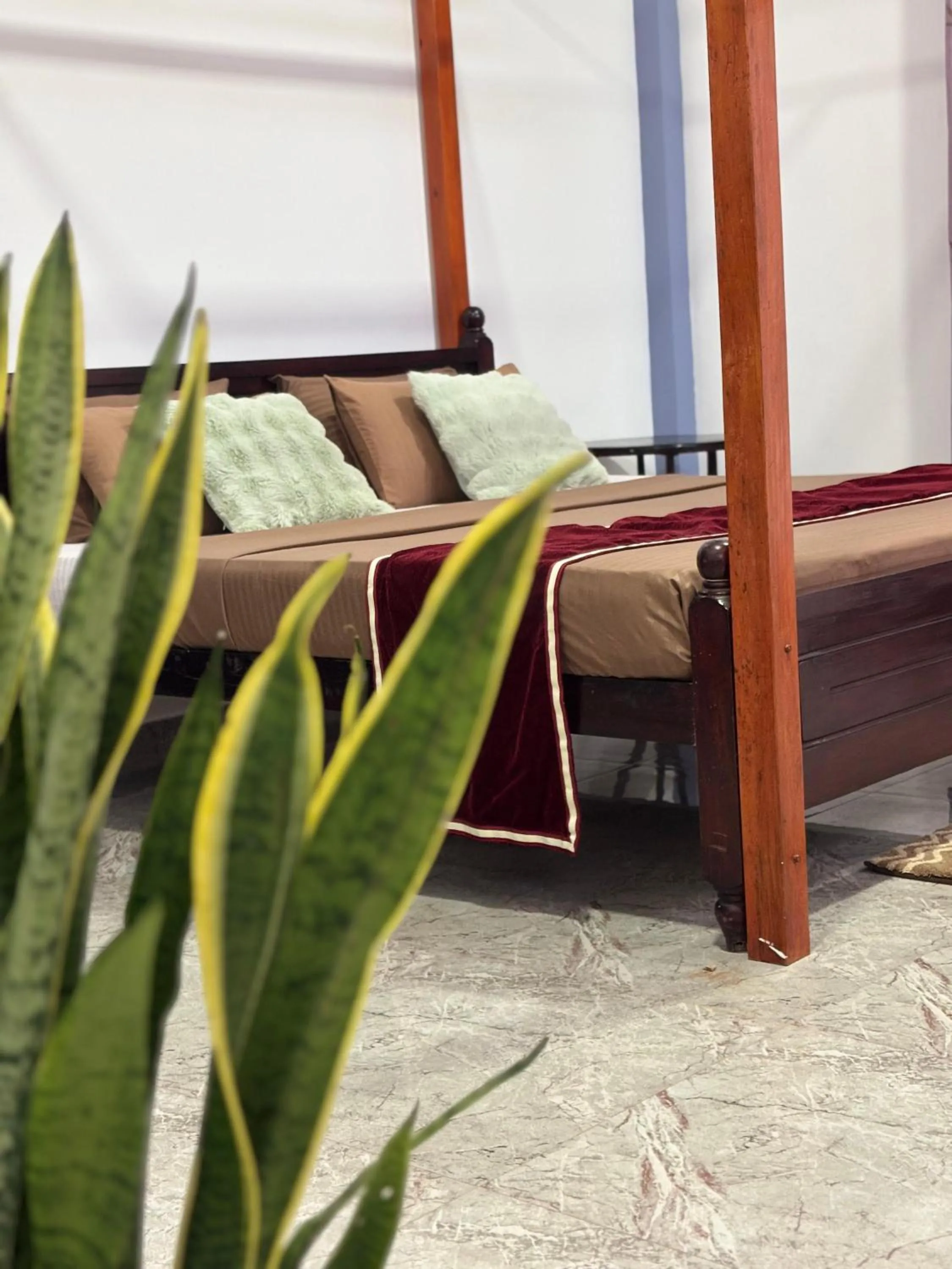 Bed in Kismet Rest Mirissa