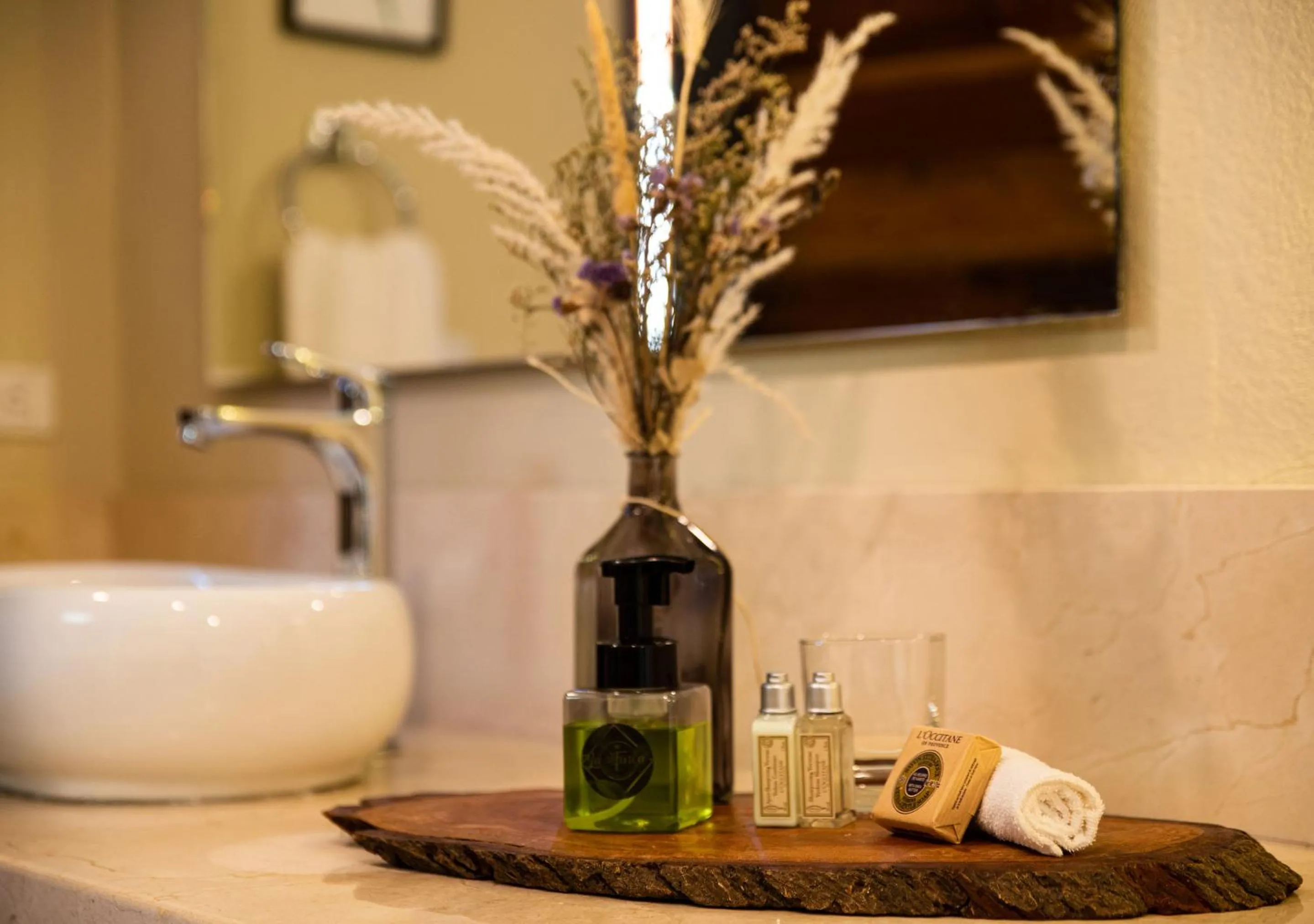 Bathroom in Gardenia Springs - La Finca Buritaca