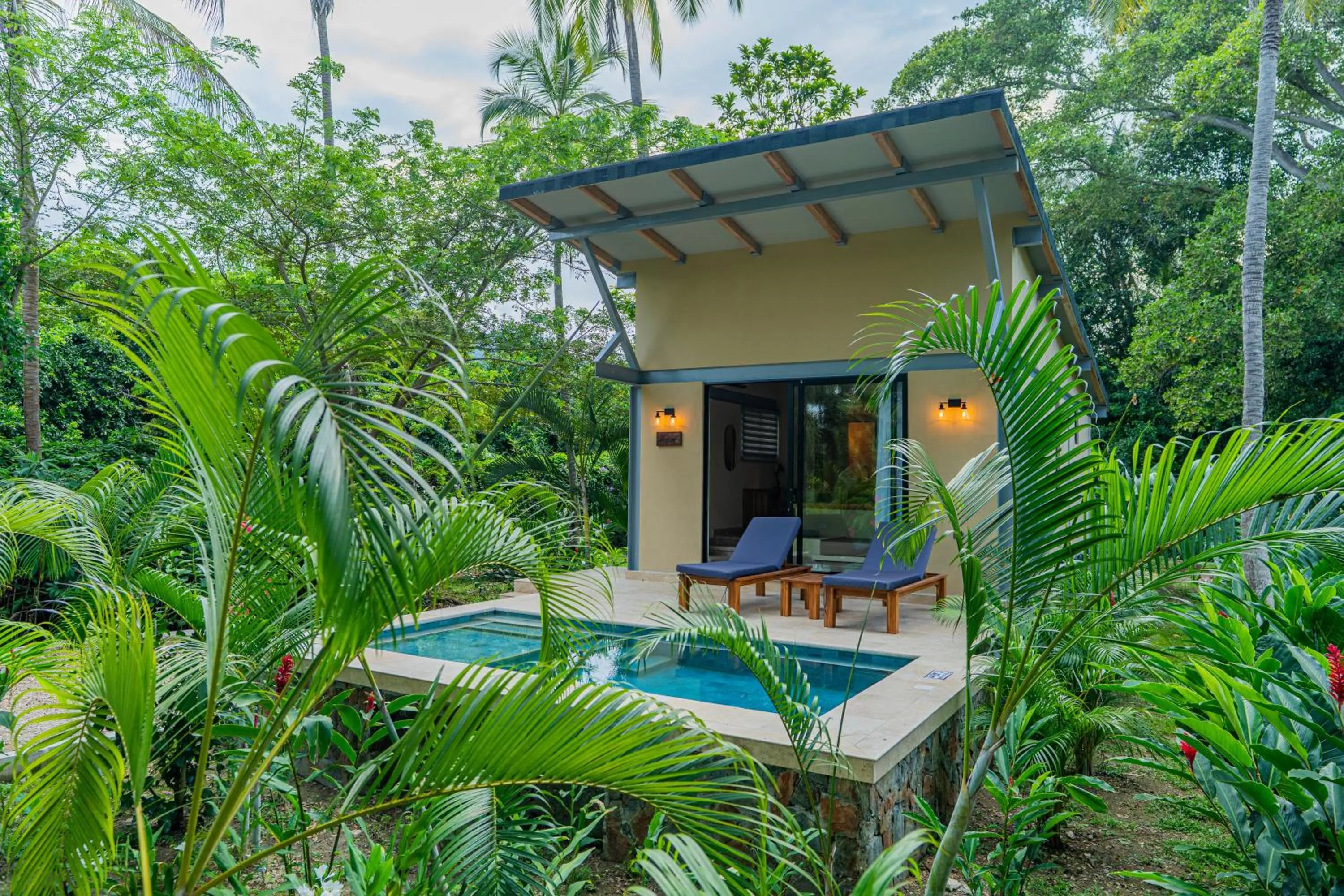 Garden view in Gardenia Springs - La Finca Buritaca