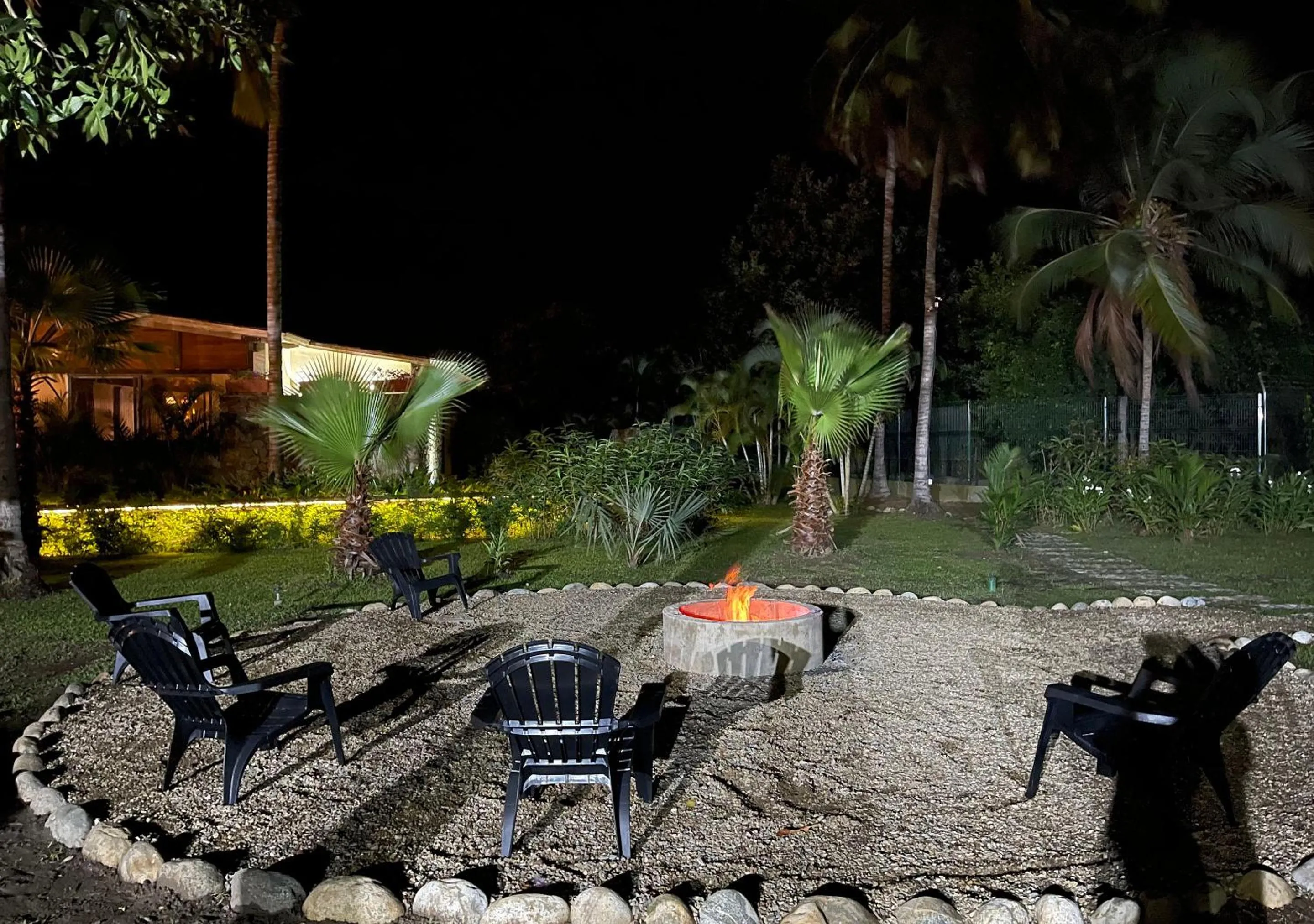 Patio in Gardenia Springs - La Finca Buritaca