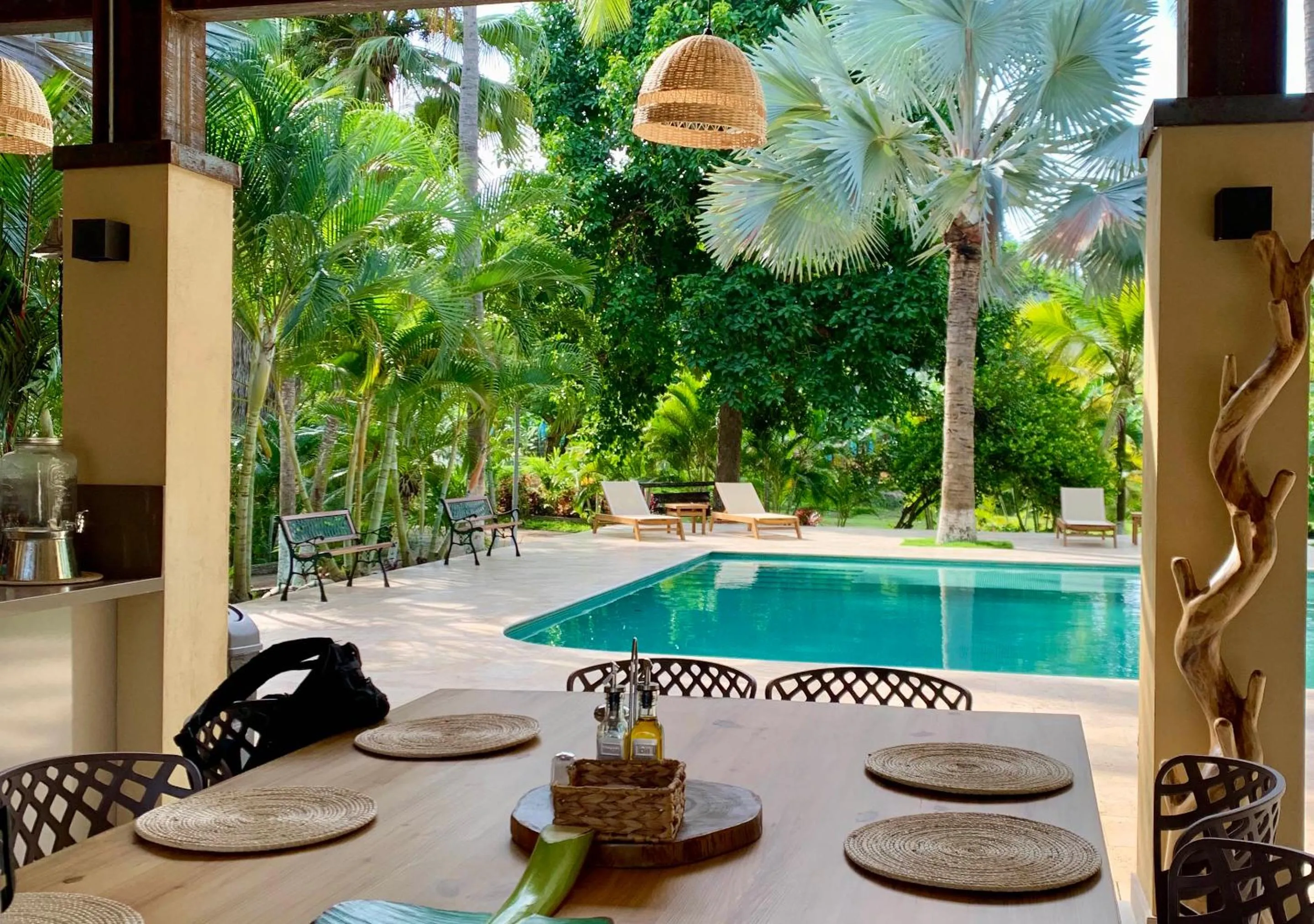 Day in Gardenia Springs - La Finca Buritaca