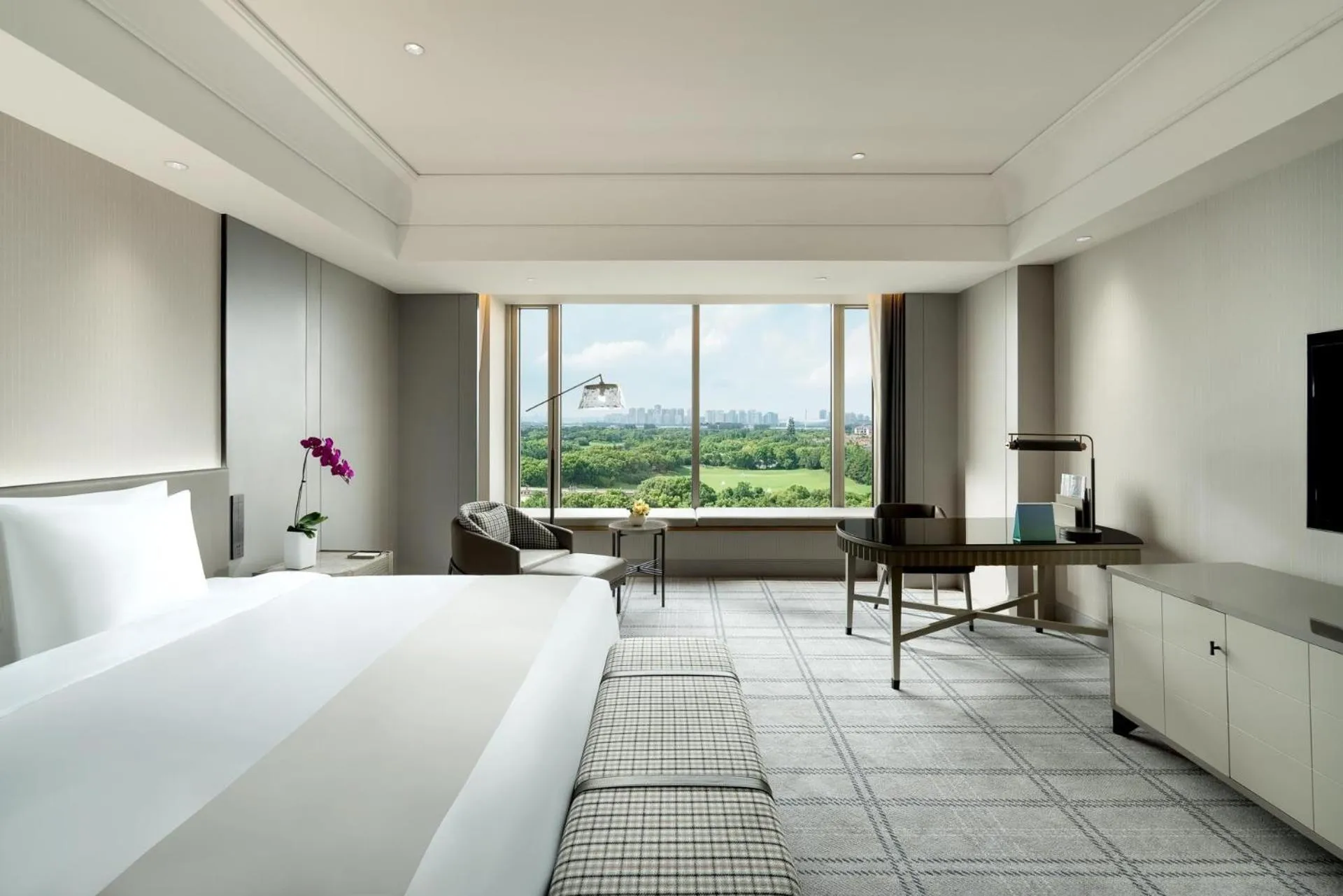 Bedroom in Kempinski Hotel Suzhou