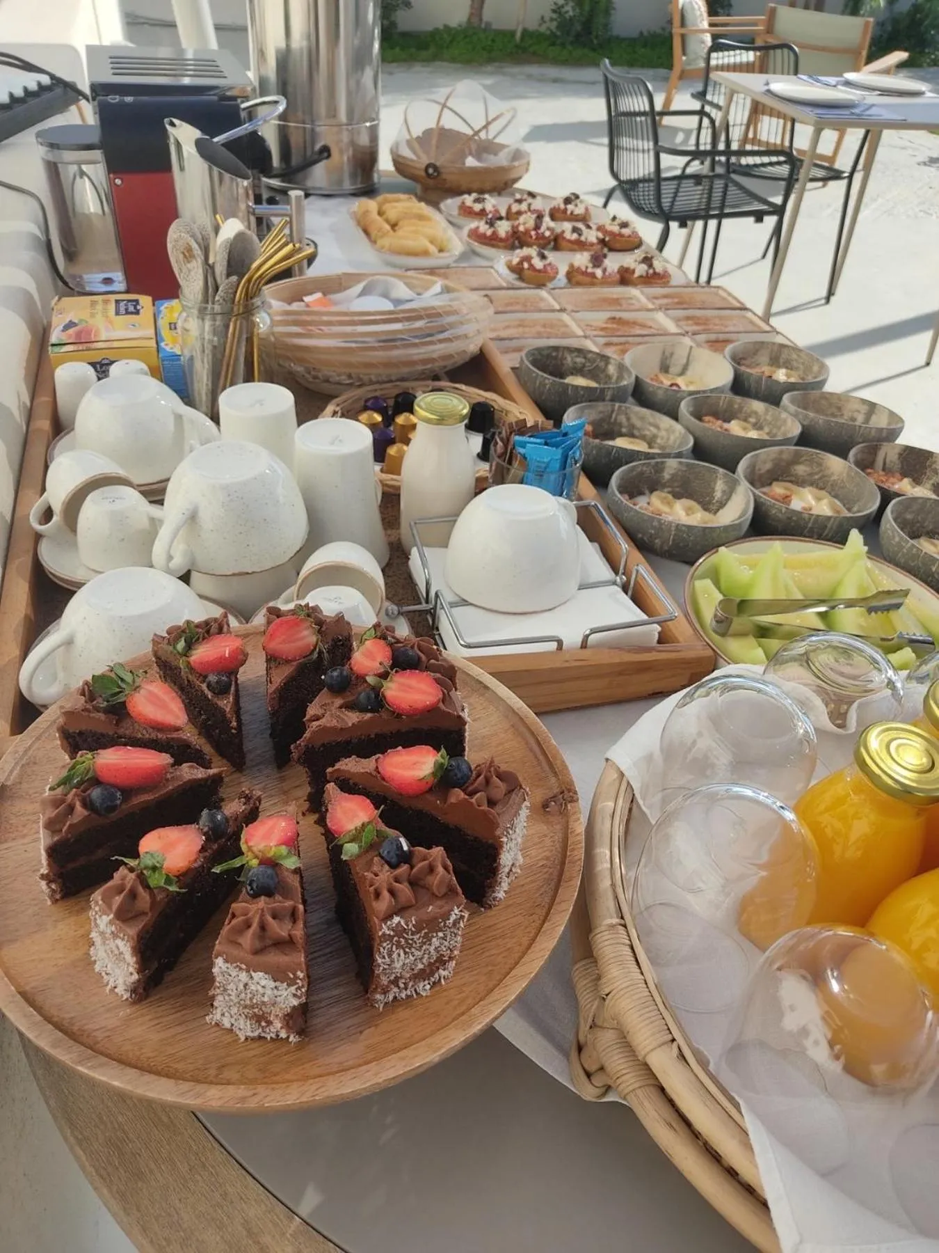 Mod Santorini Vegan Accommodation