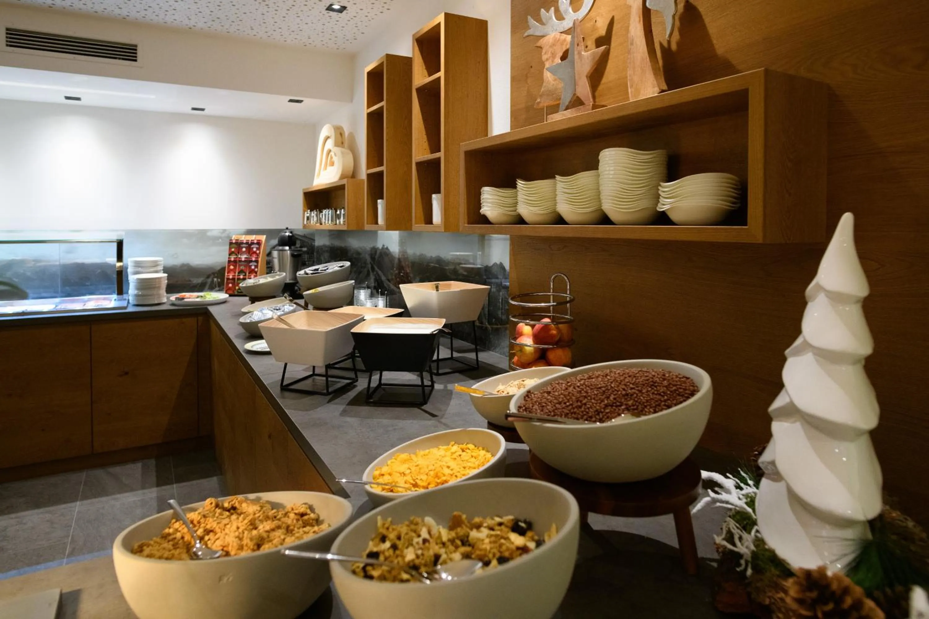 Buffet breakfast in Wander- und Familienhotel Erika