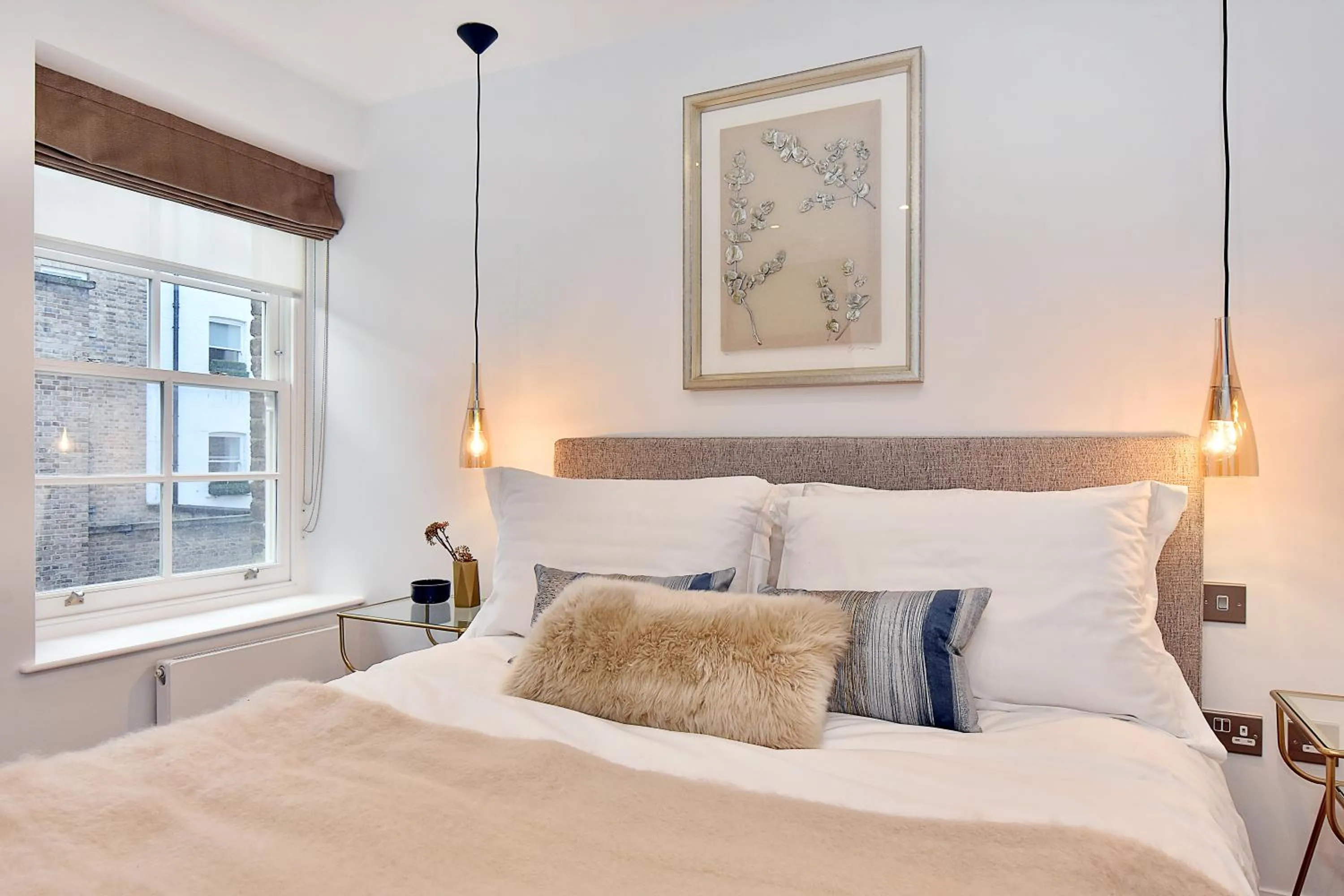 Bed in London Choice Apartments - Mayfair - Piccadilly