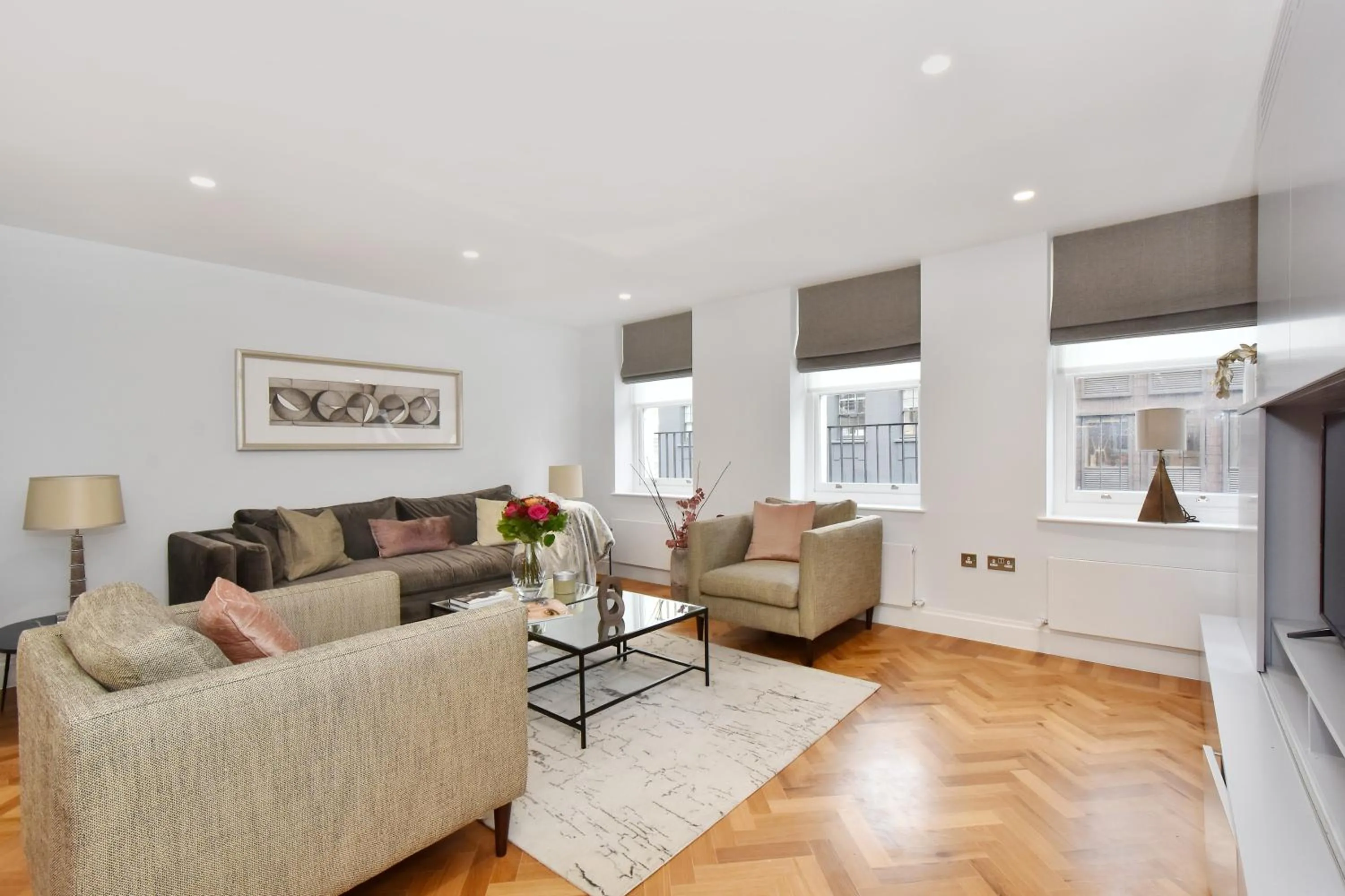 Living room in London Choice Apartments - Mayfair - Piccadilly