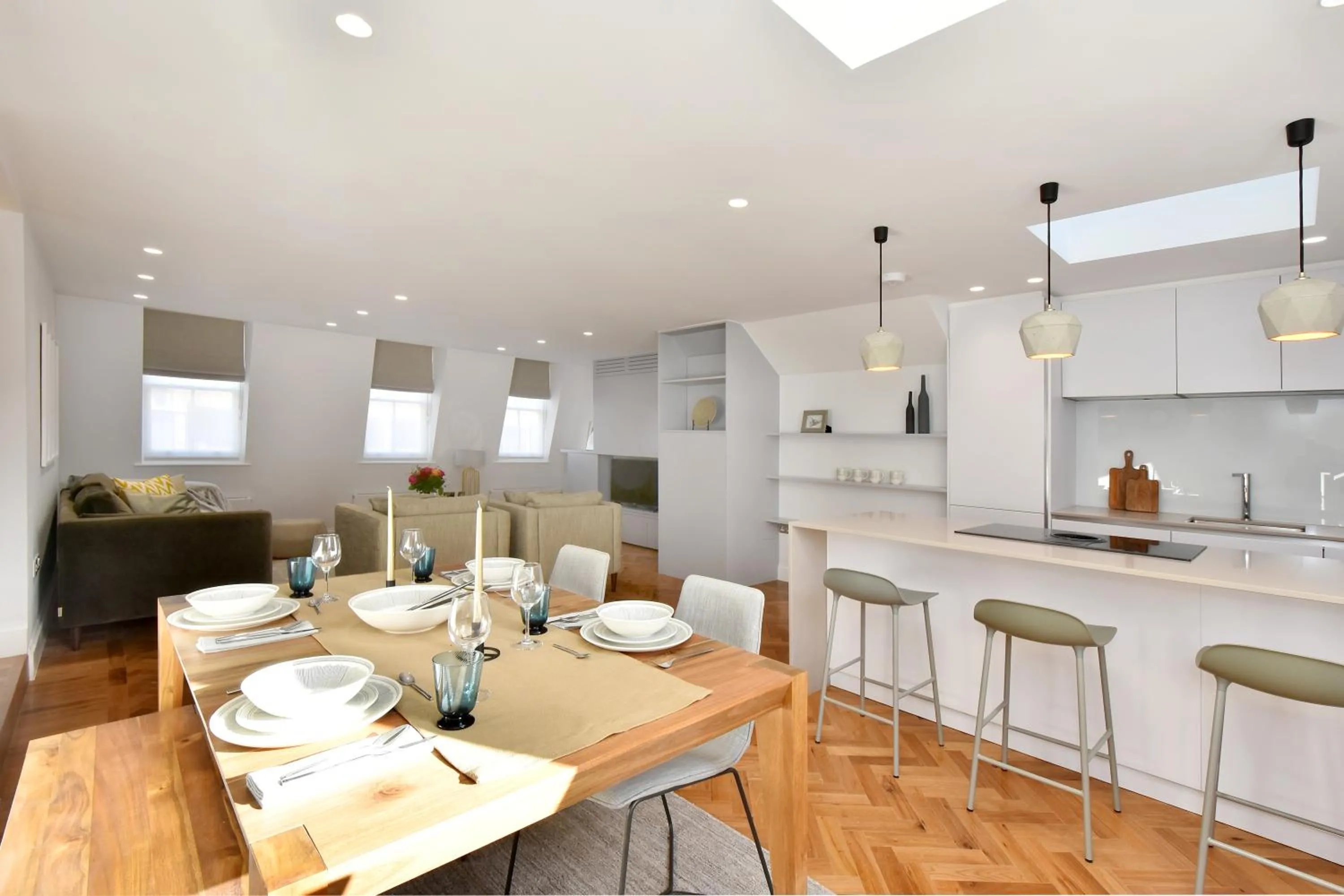 Kitchen or kitchenette in London Choice Apartments - Mayfair - Piccadilly