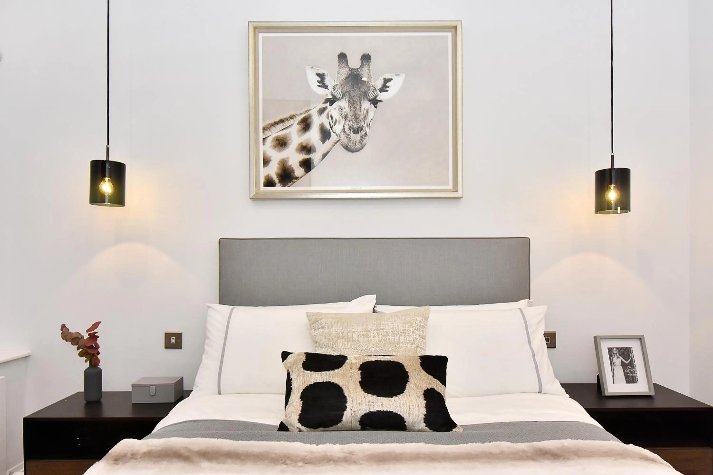Bed in London Choice Apartments - Mayfair - Piccadilly