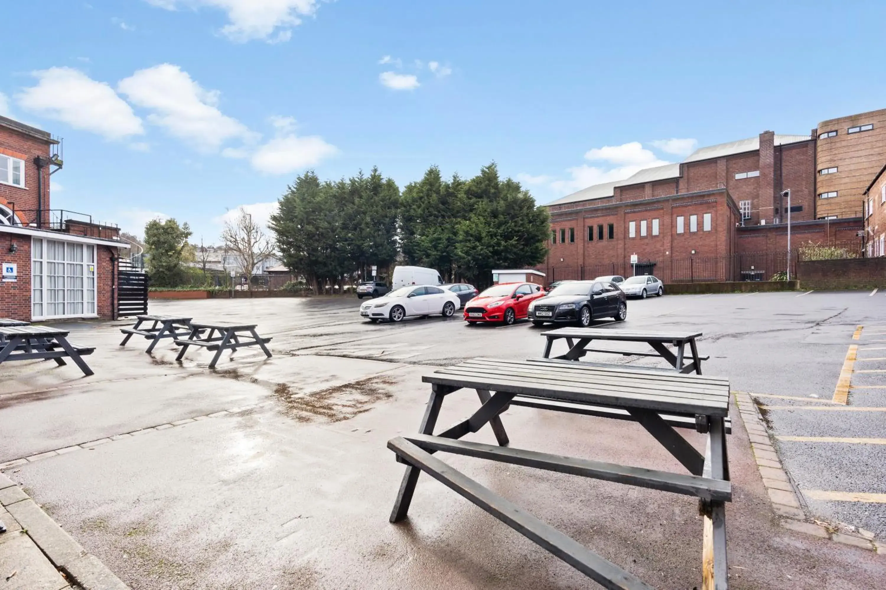 The Station Aparthotel The Station Aparthotel