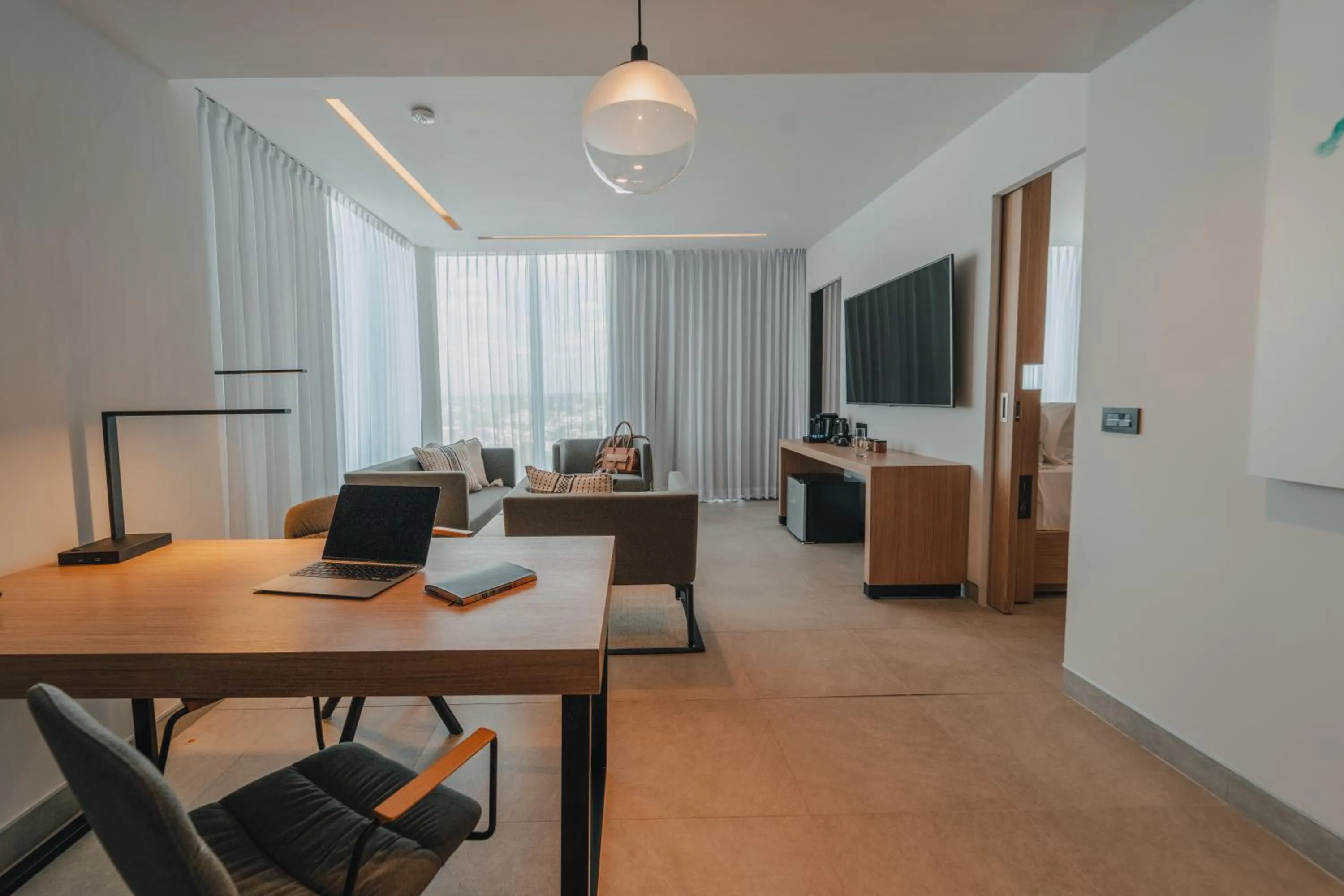 Communal lounge/ TV room in AKEN MIND Mérida Hotel