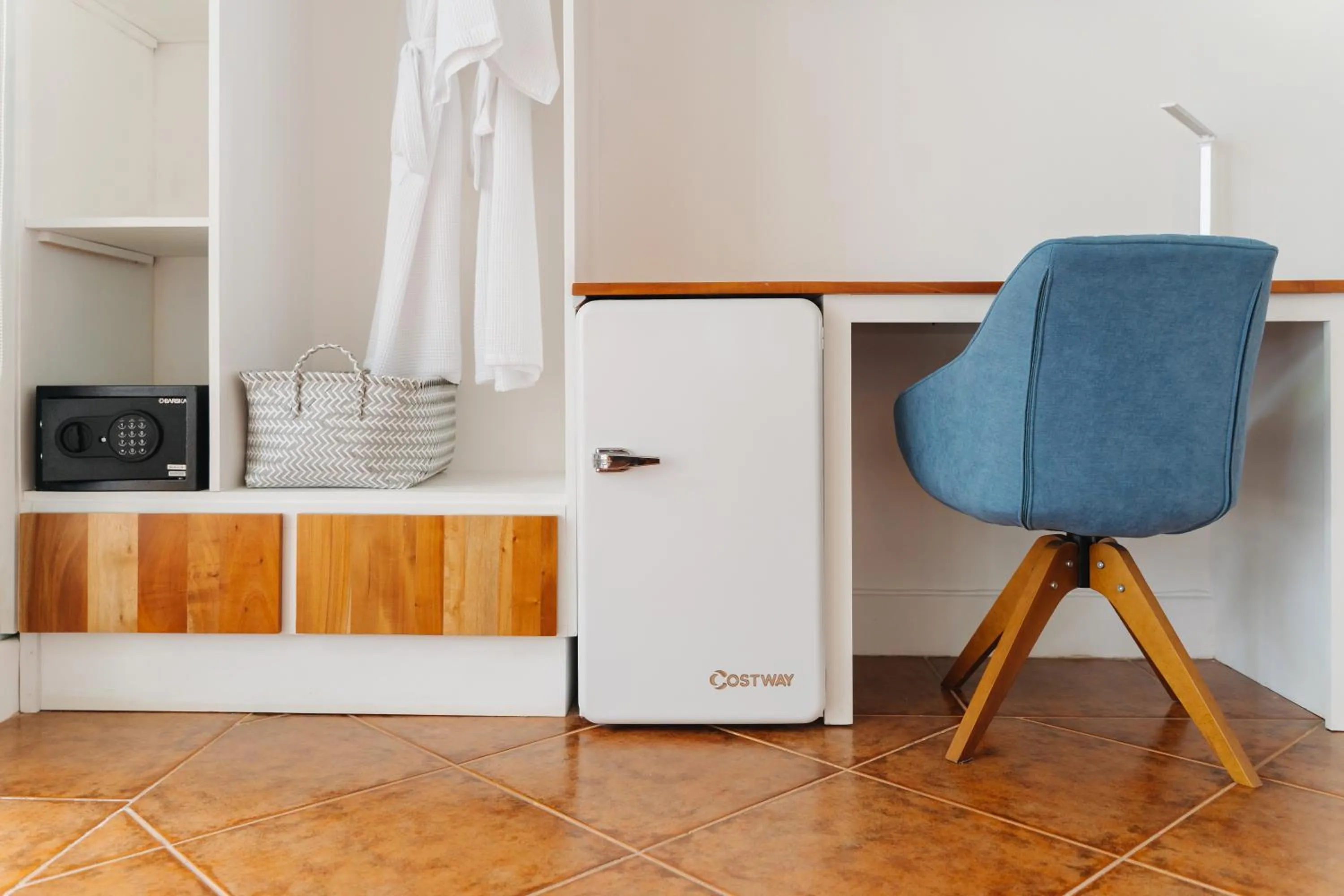 oven in Blue Roatan Resort