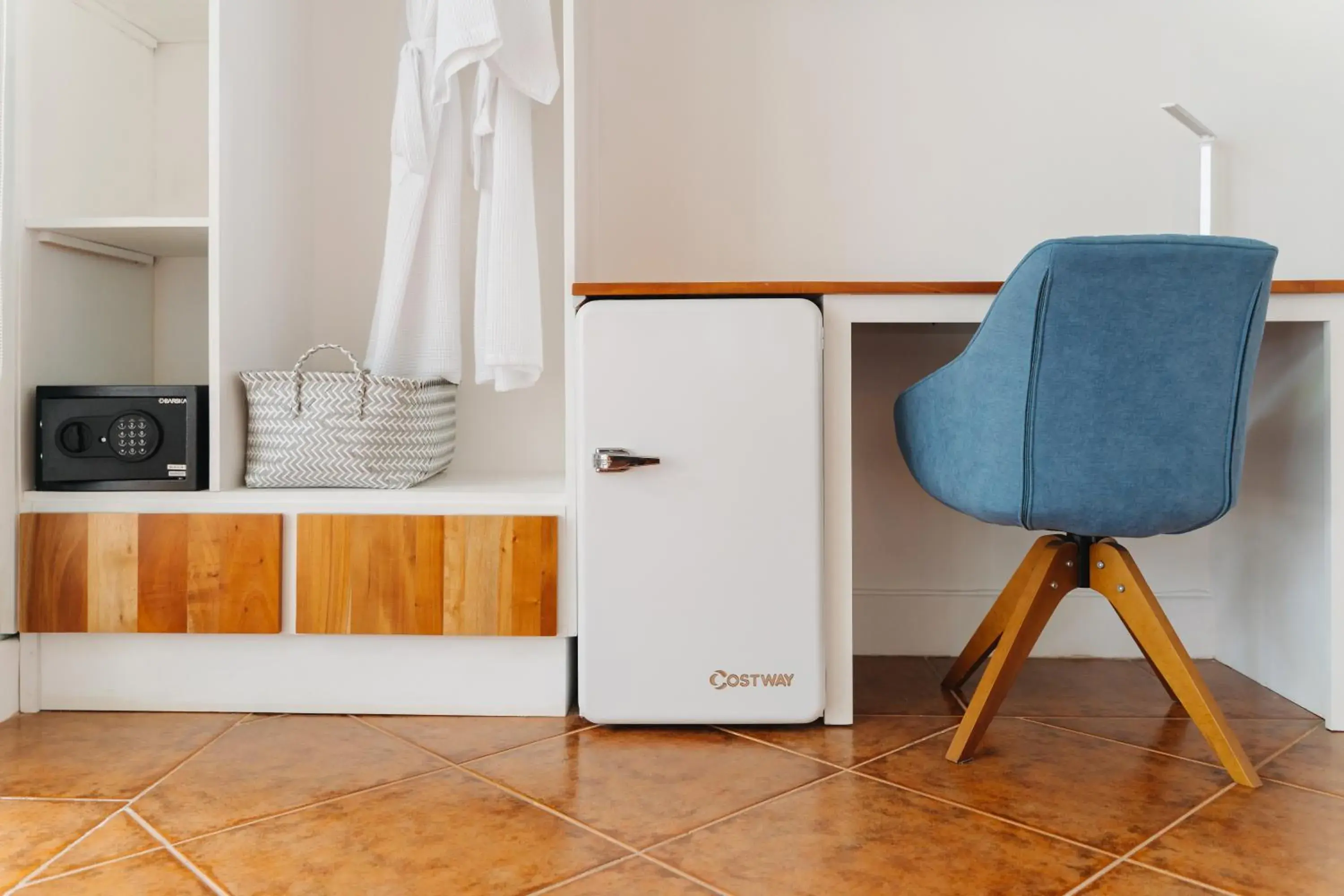 King Suite with Ocean View in Blue Roatan Resort King Suite with Ocean View in Blue Roatan Resort