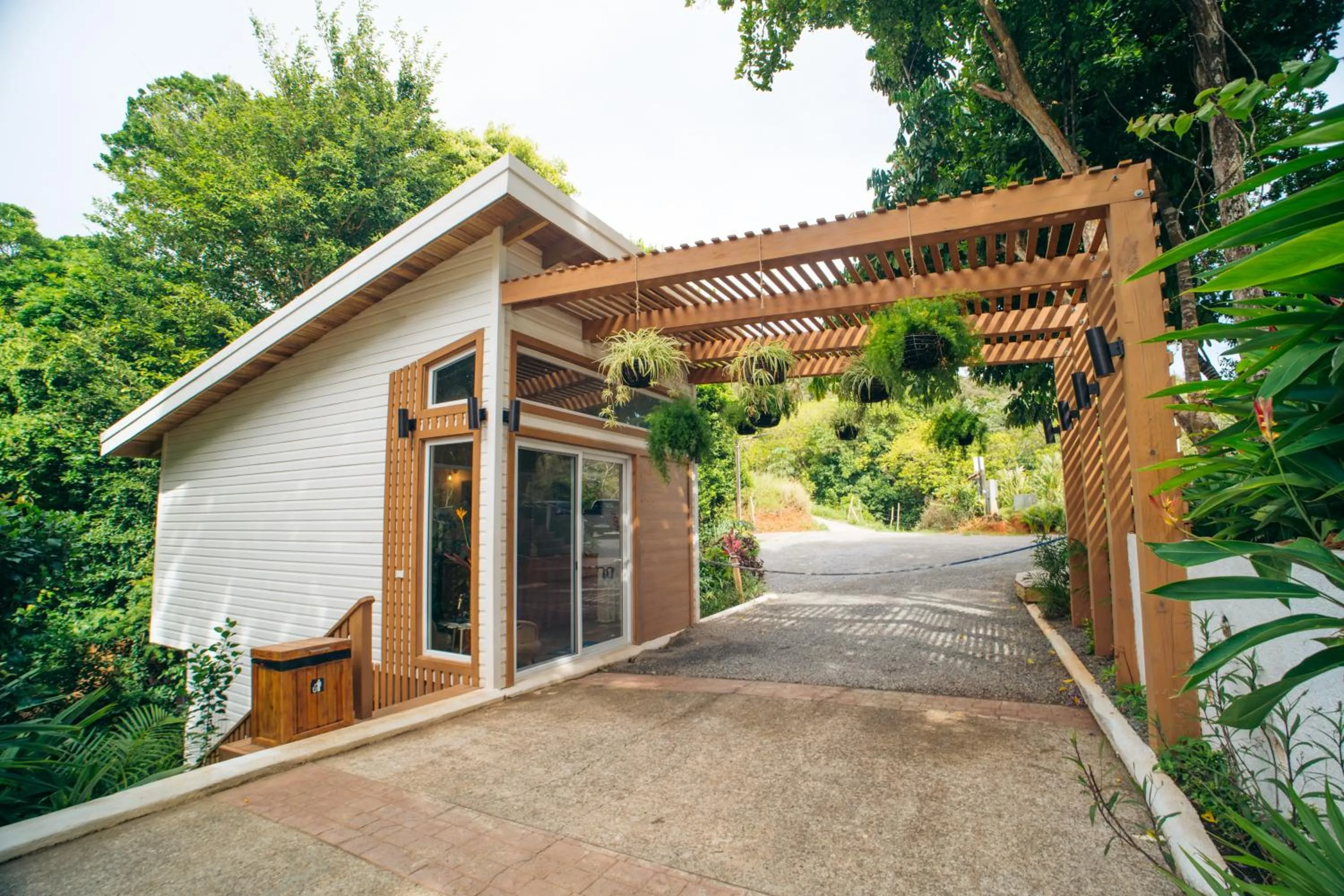 Property building in Blue Roatan Resort