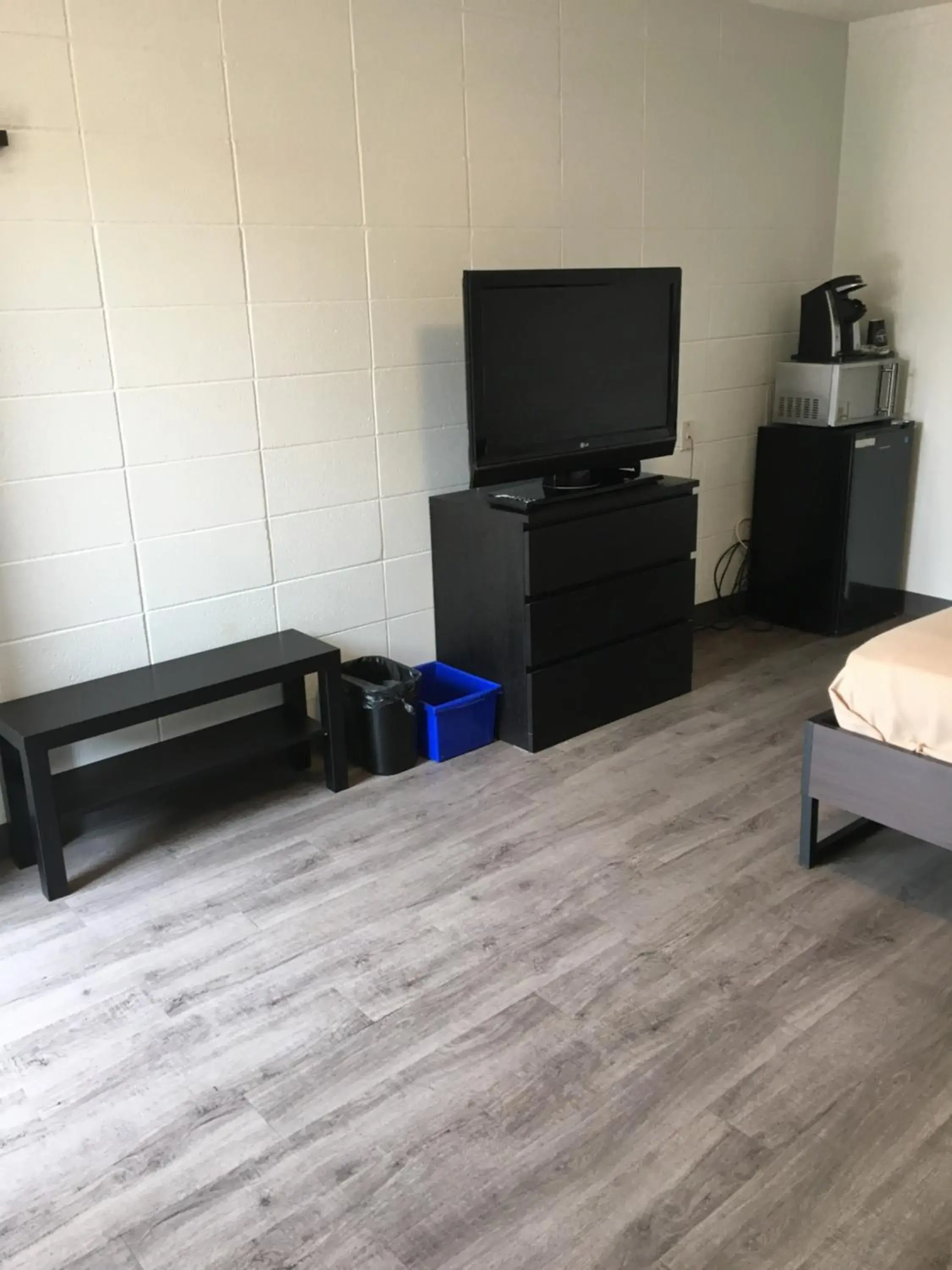 Property building in Howard Johnson by Wyndham Grande Prairie Property building in Howard Johnson by Wyndham Grande Prairie