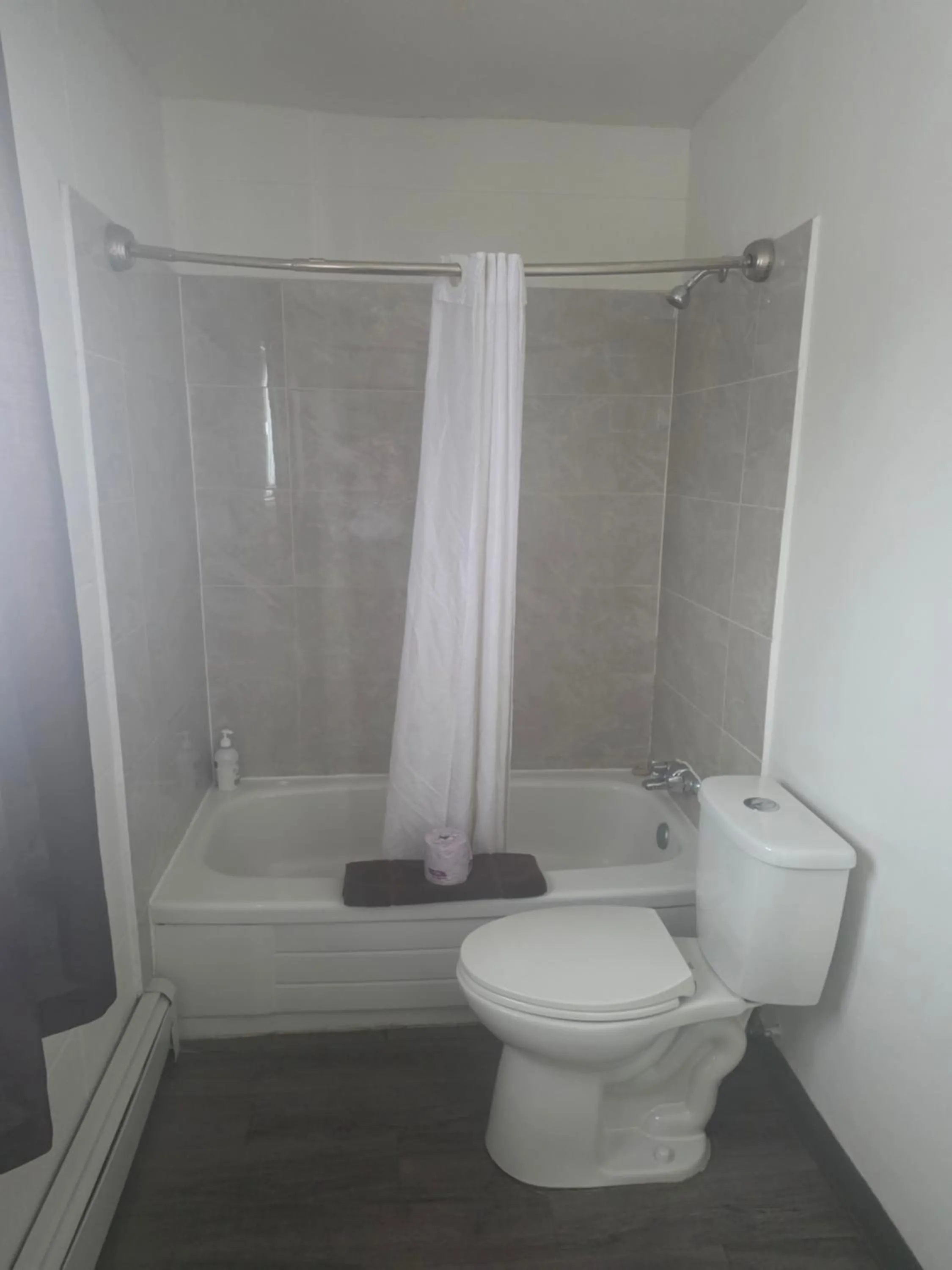Howard Johnson by Wyndham Grande Prairie