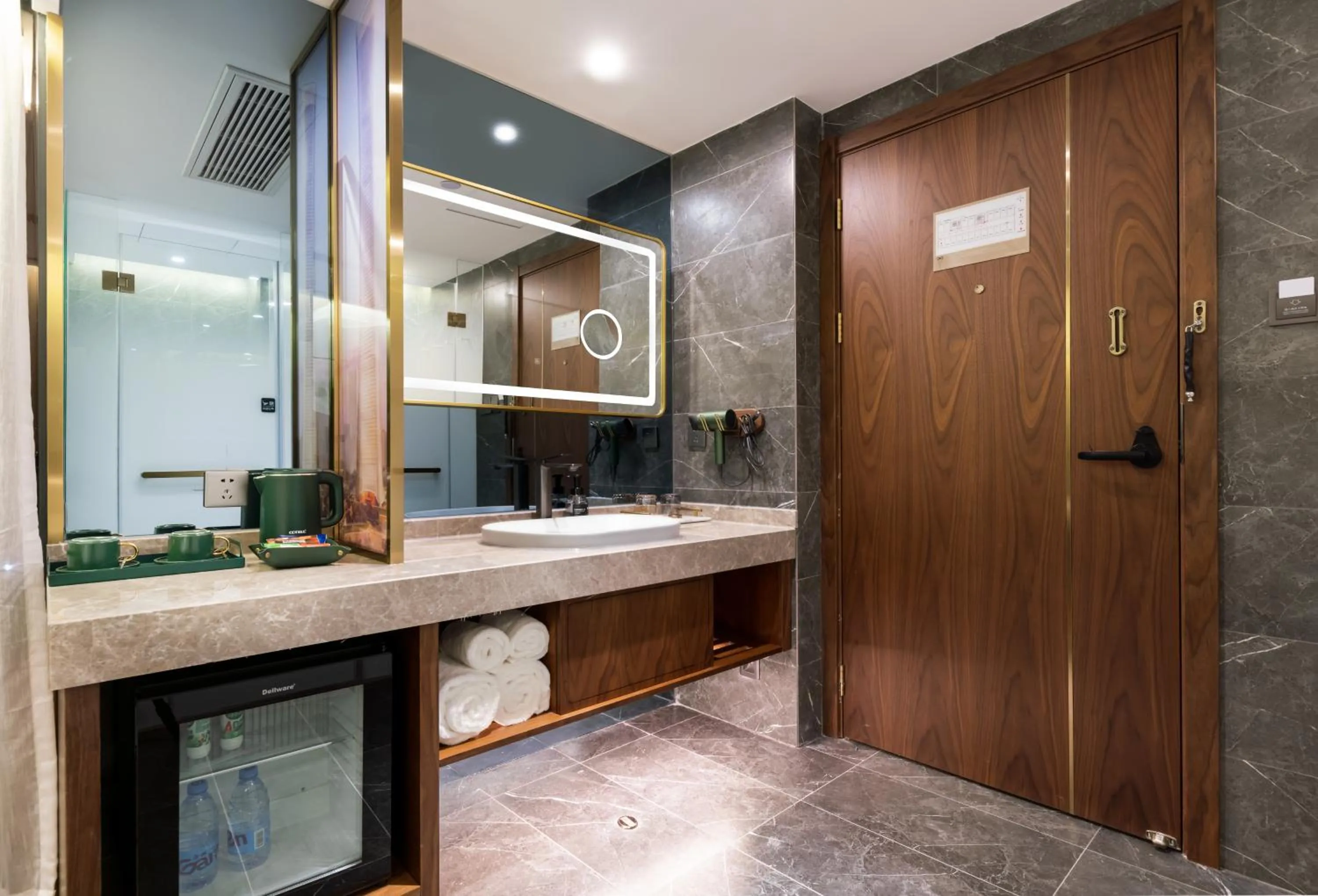 Bathroom in Nostalgia S Hotel Beijing CCTV