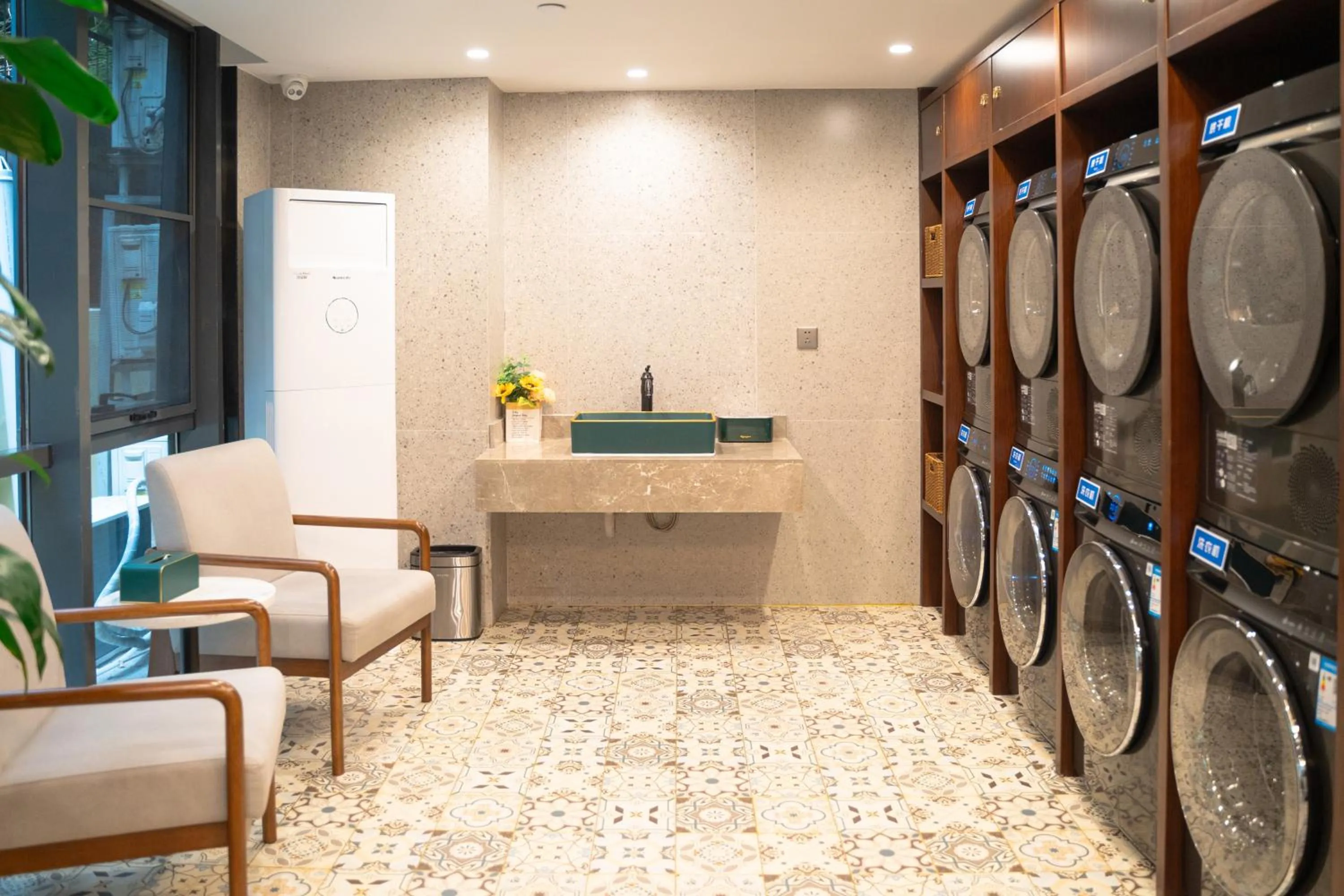 Nostalgia S Hotel Beijing CCTV