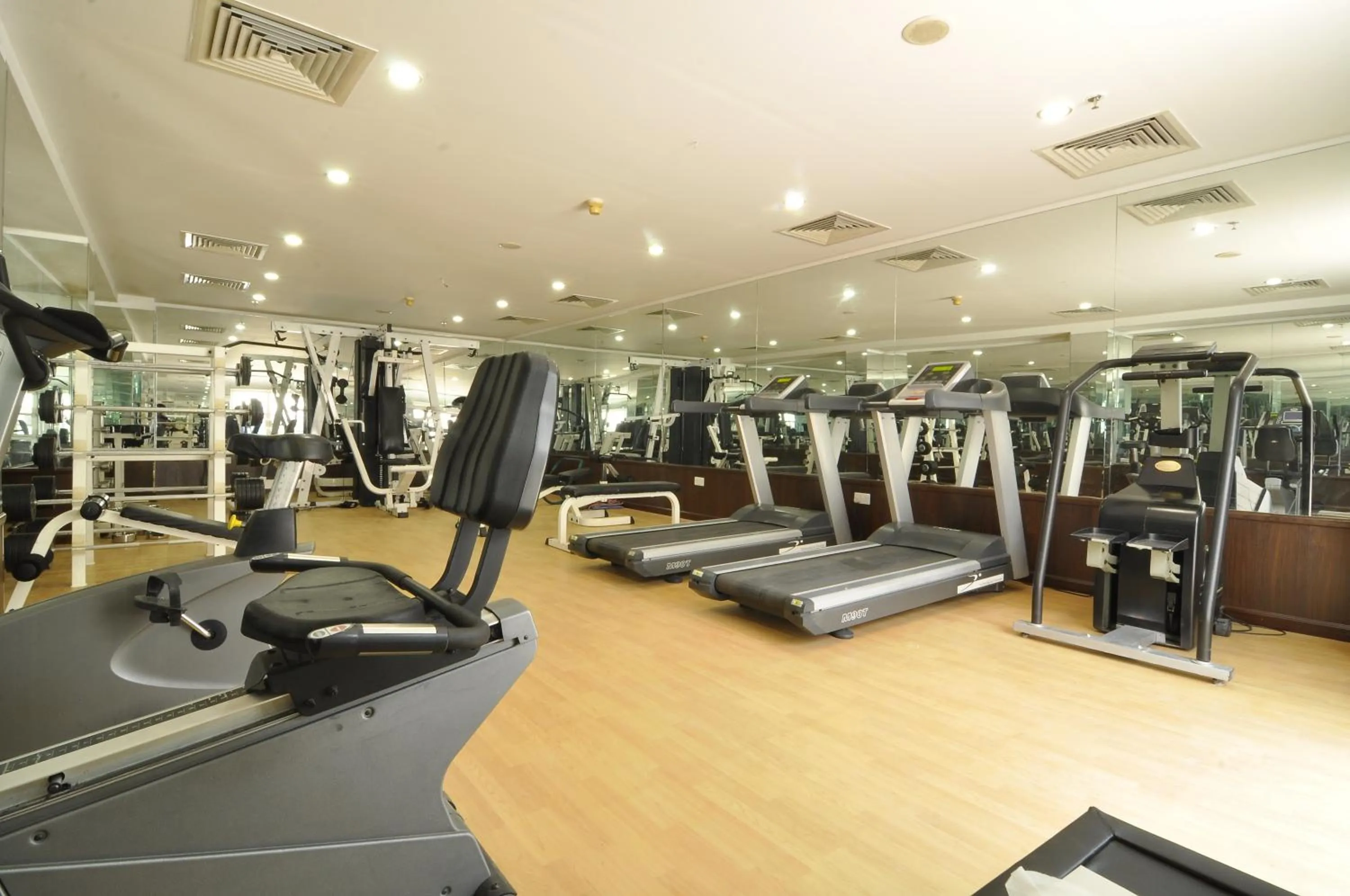 Fitness centre/facilities in Dubai Grand Hotel by Fortune, Dubai Airport