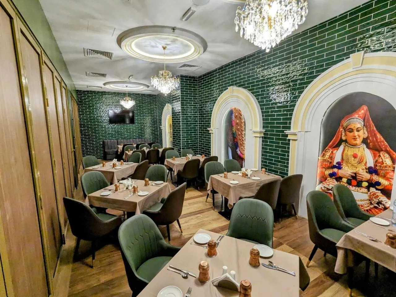 Restaurant/places to eat in Dubai Grand Hotel by Fortune, Dubai Airport