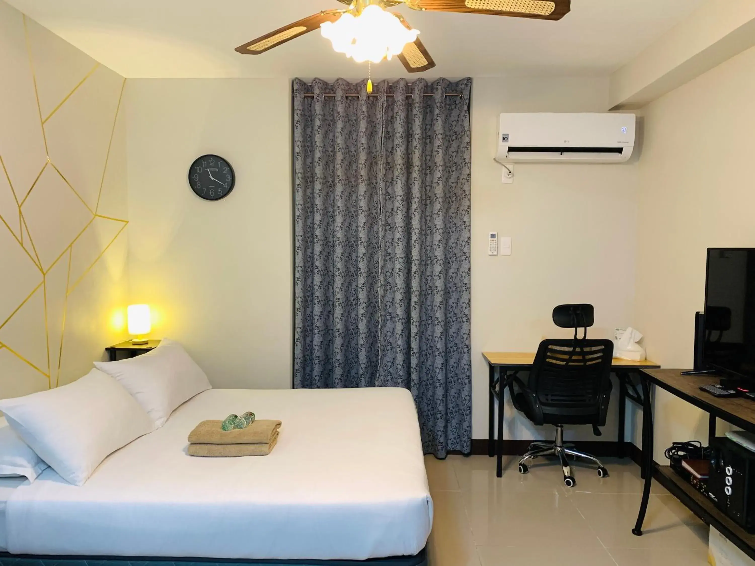 Quayside Condo near Airport Quayside Condo near Airport