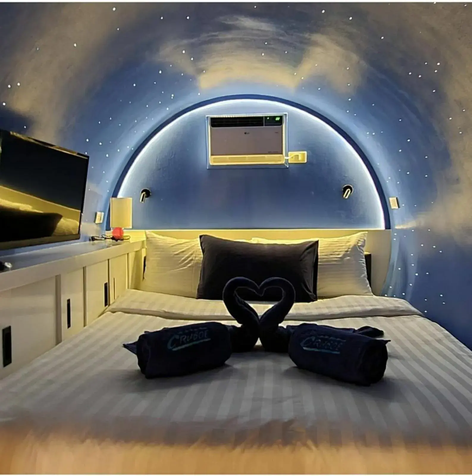 Bed in Cocoons Club Laiya Bed in Cocoons Club Laiya